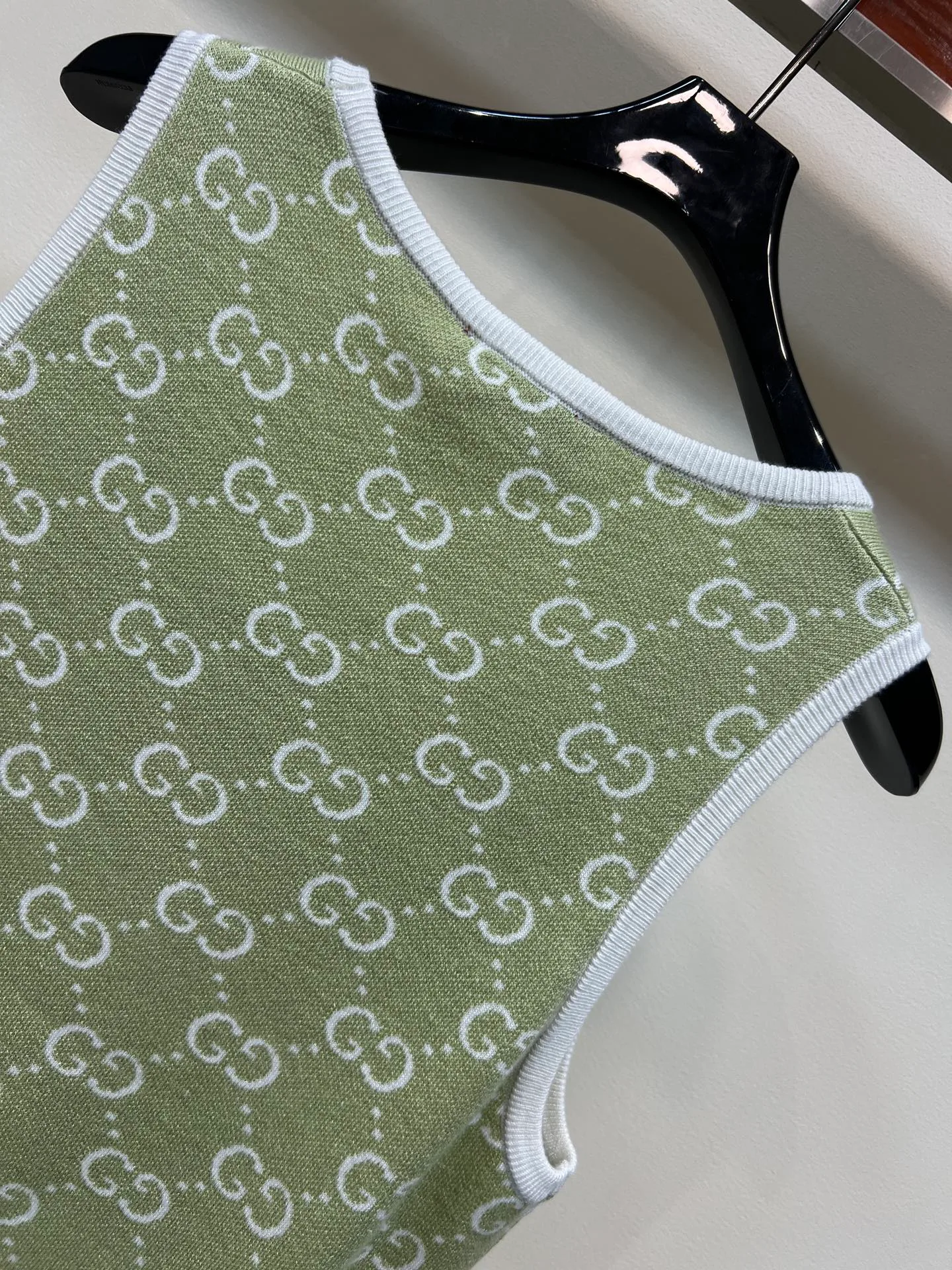 Жилеты Женские Gucci 11638585