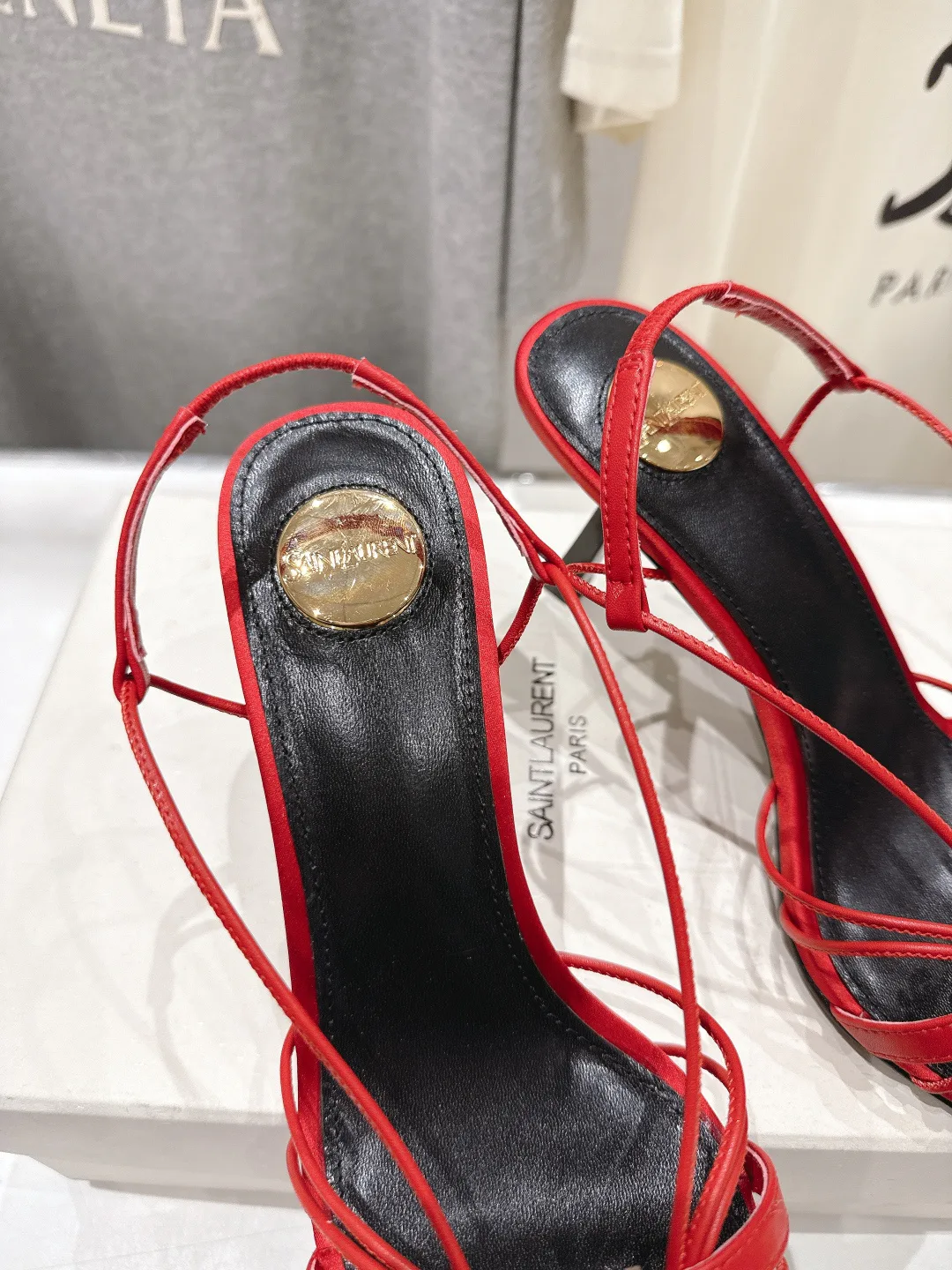 Босоножки Женские Saint Laurent 11623315