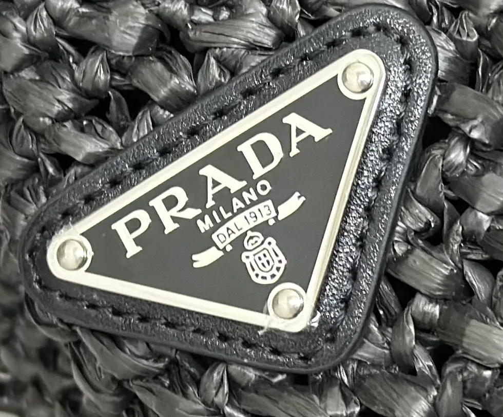 Классические Сумки Женские Prada 11682001