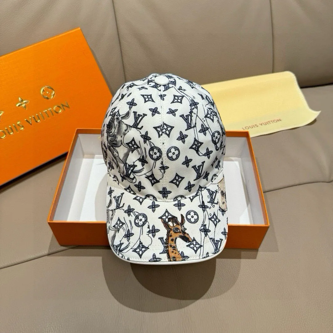 Головные Уборы Louis Vuitton 18347070