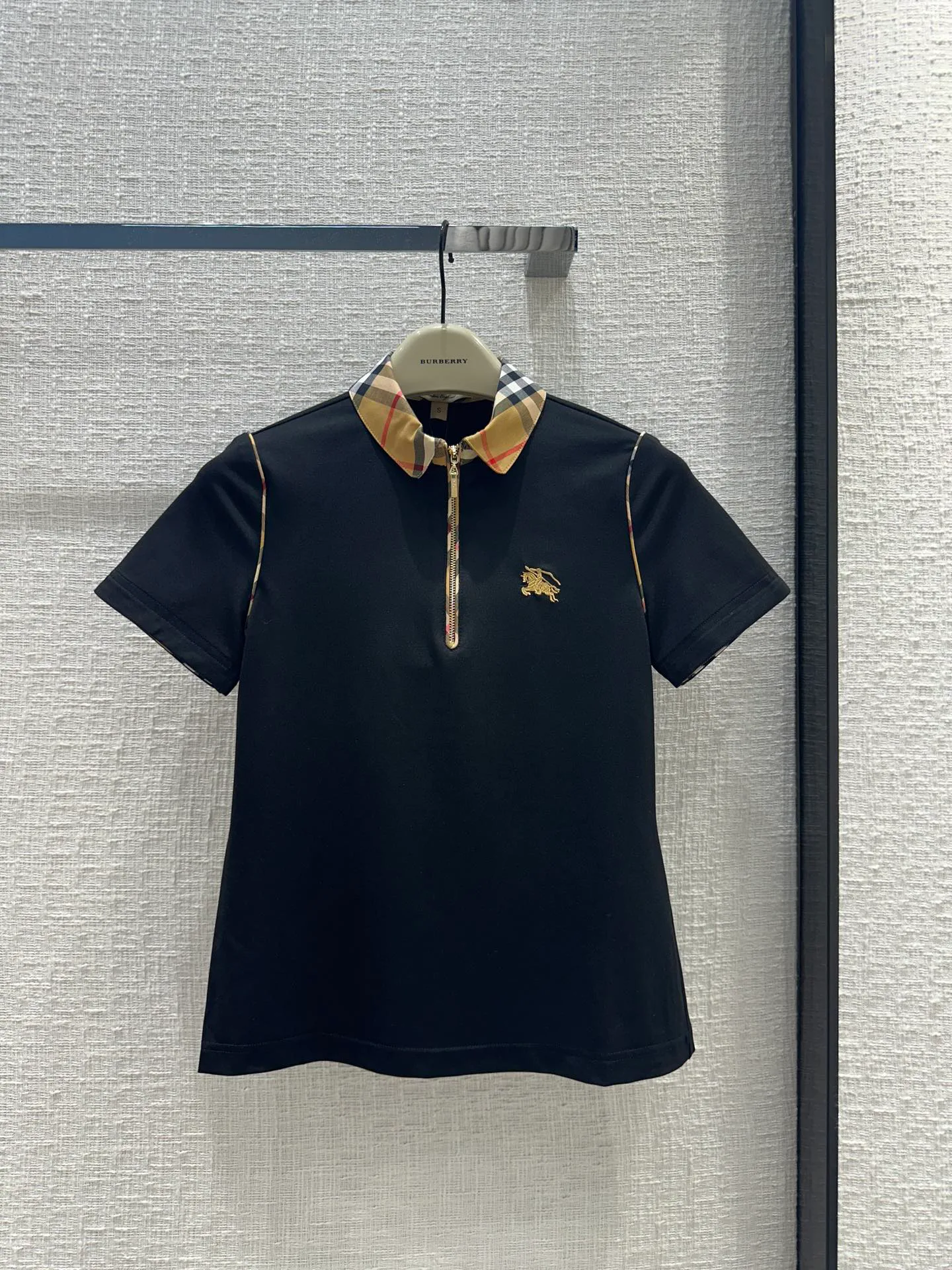 Рубашки Женские Burberry 12838363