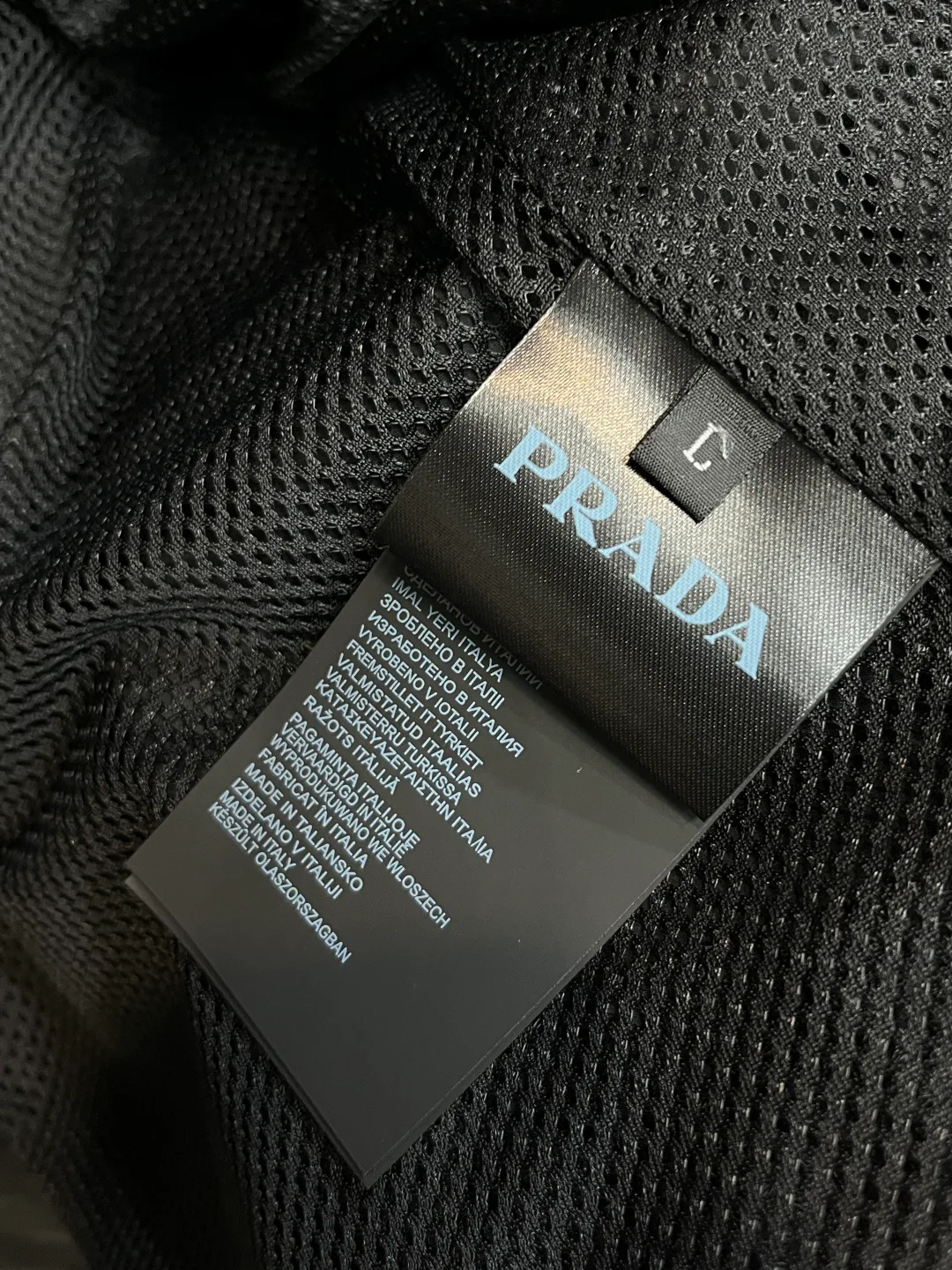Куртки И Пуховики Мужские Prada 11386066