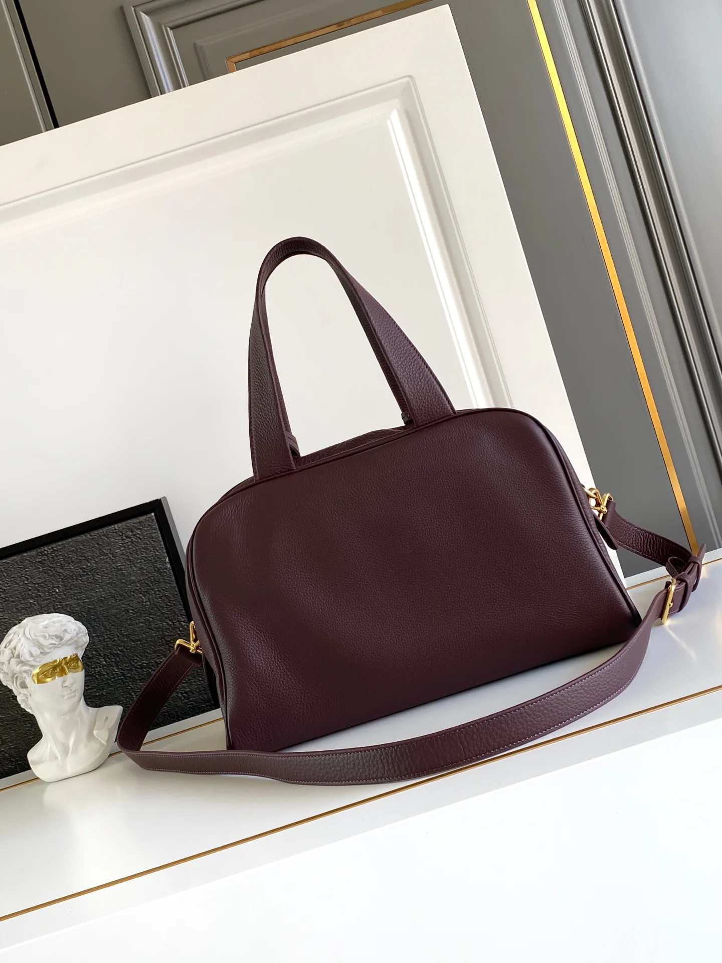 Классические Сумки Женские Prada 1390438
