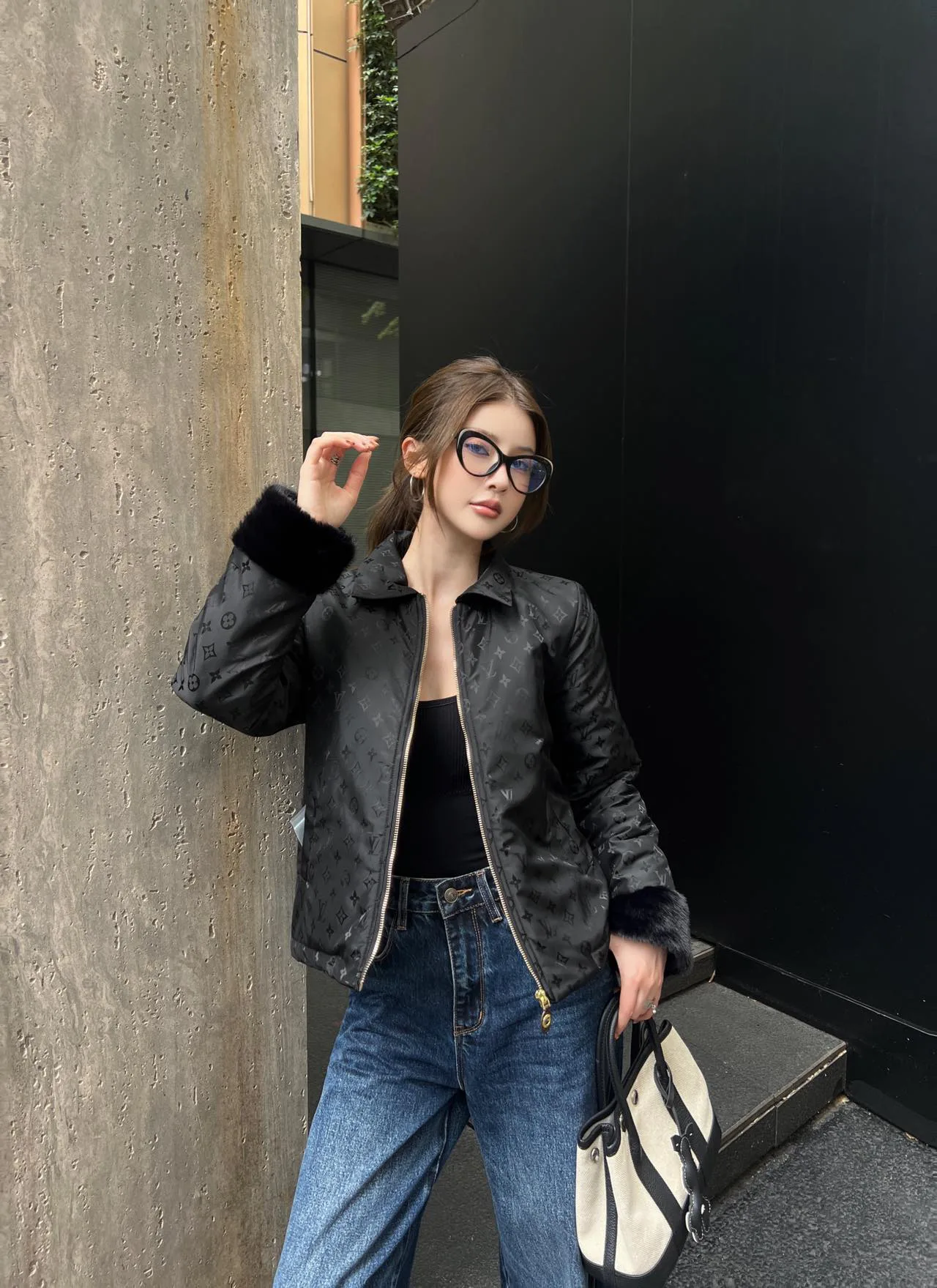 Куртки И Пуховики Женские Louis Vuitton 707011