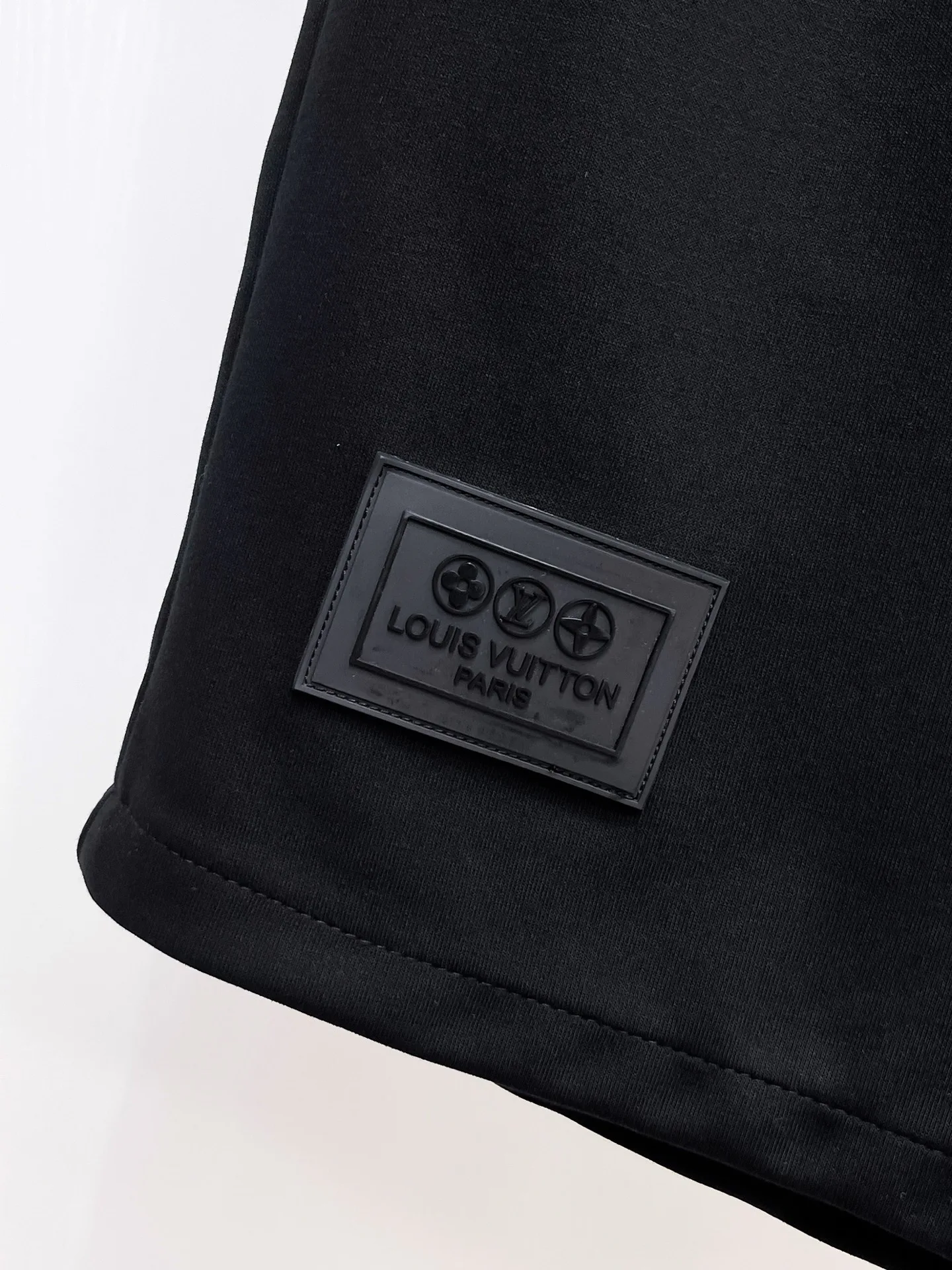 Шорты Мужские Louis Vuitton 13417622