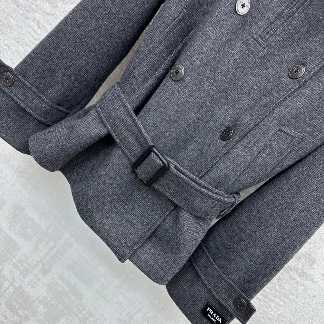 Куртки И Пуховики Женские Prada 1941958