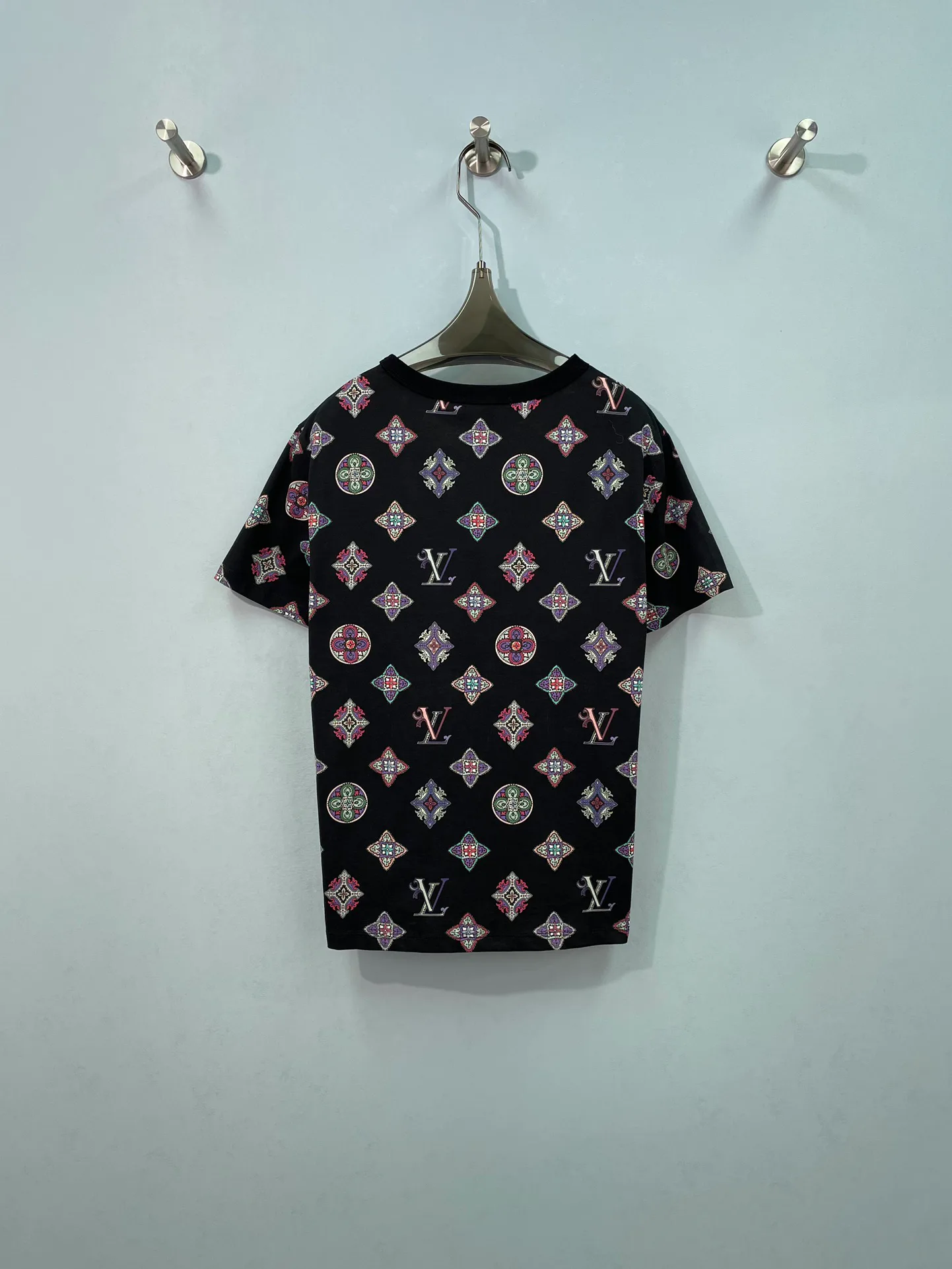 Футболки Женские Louis Vuitton 17933257