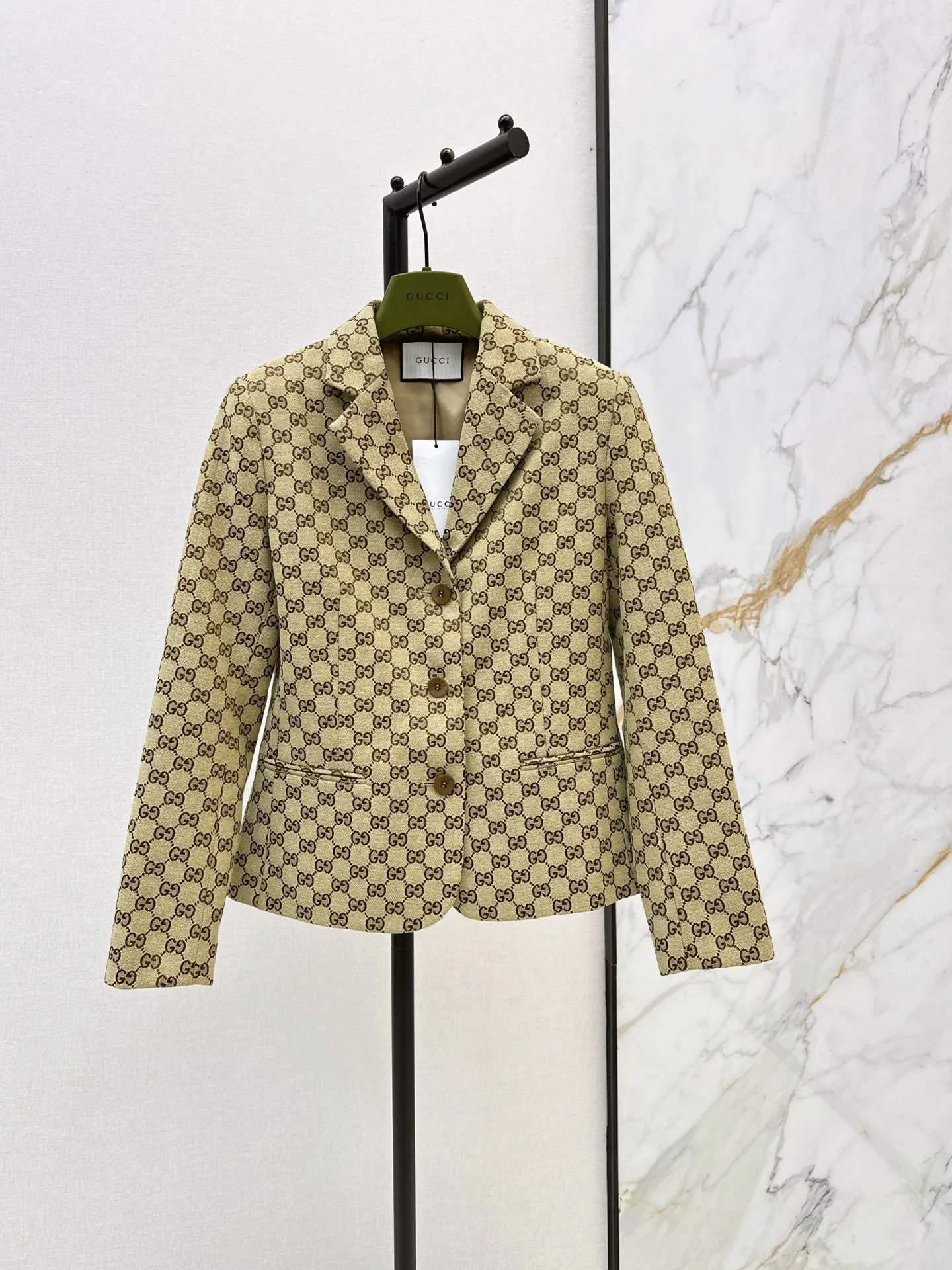 Жакеты Женские Gucci 17609973