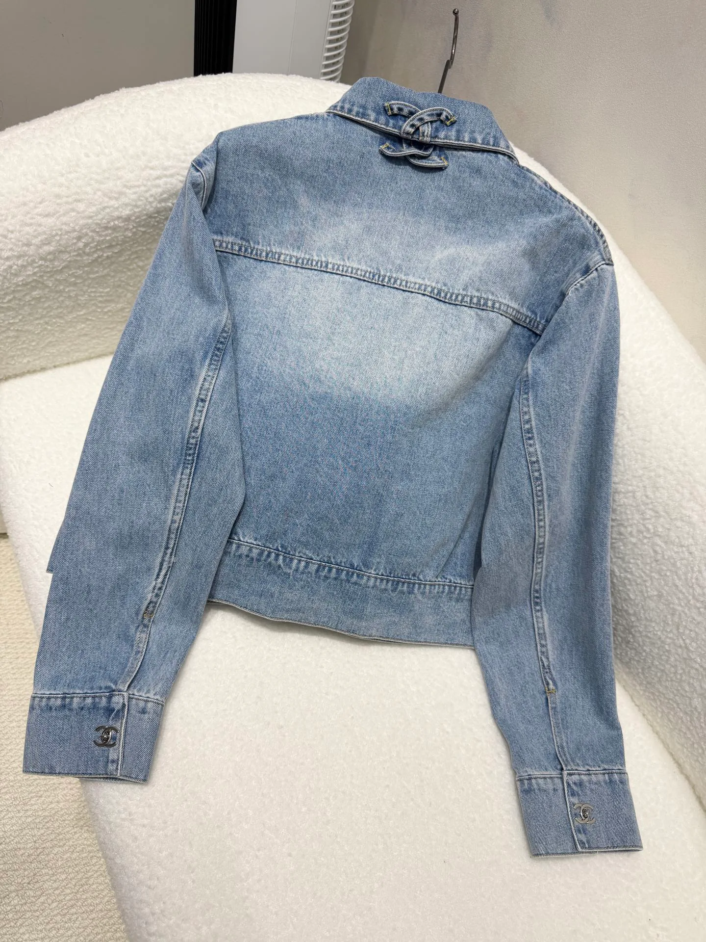 Жакеты Женские Chanel 11692062