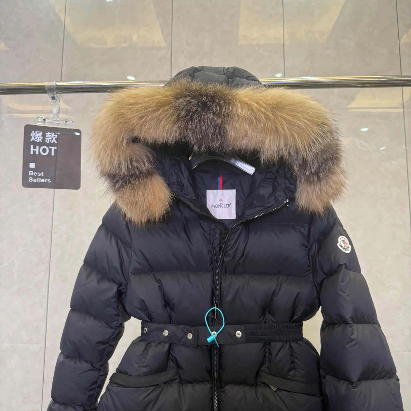 Куртки И Пуховики Женские Moncler 17949904