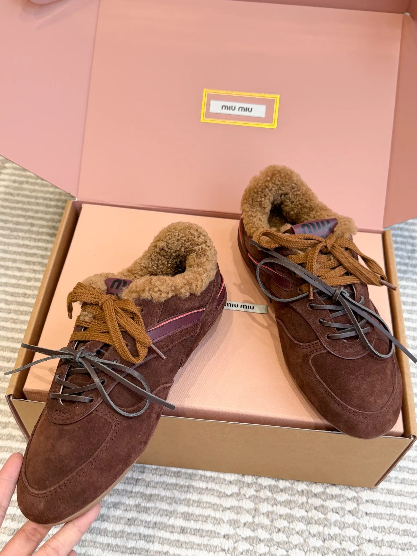 Кроссовки Женские Miu Miu 18731677