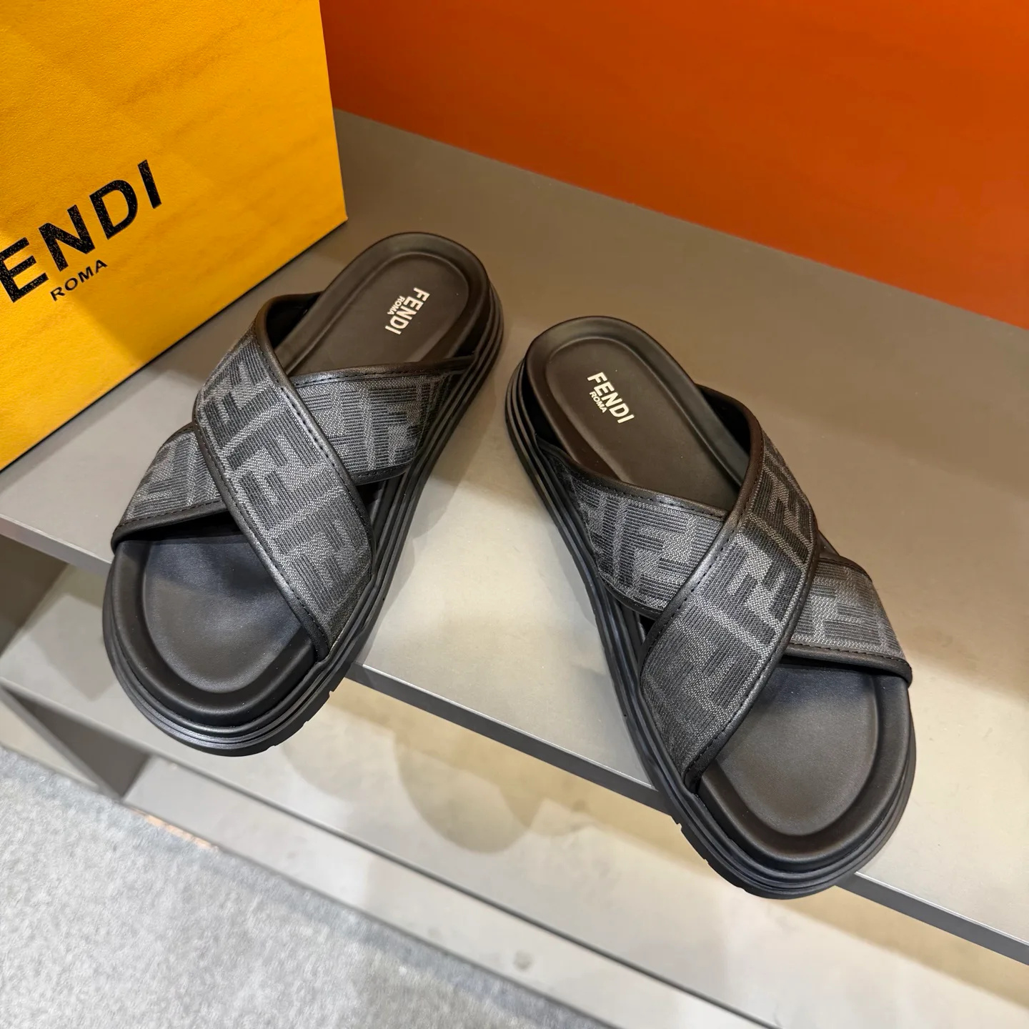 Сандалии Мужские Fendi 9737056