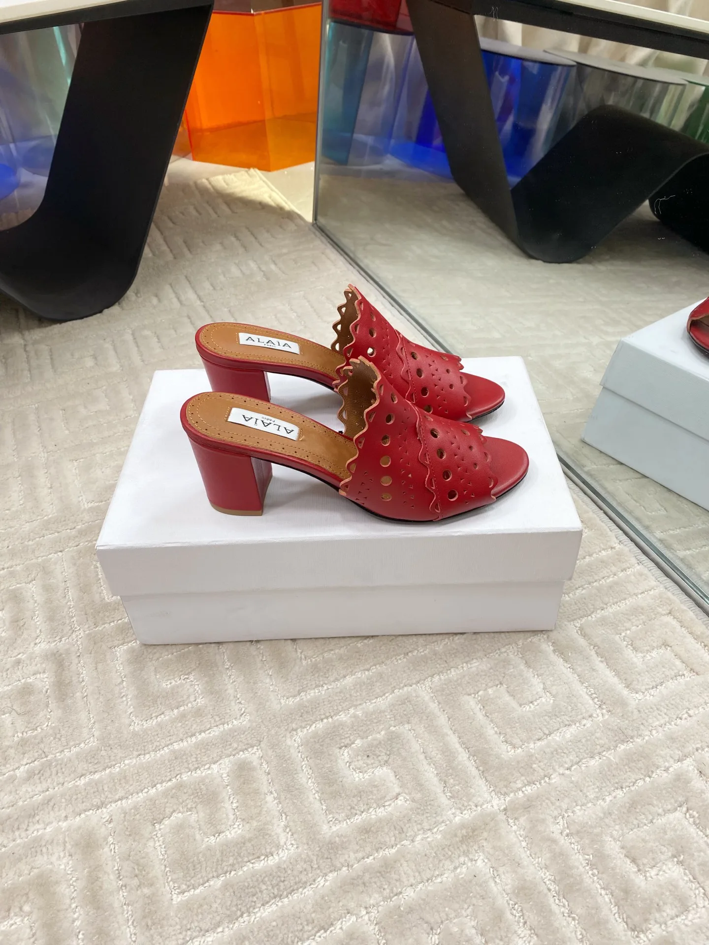 Босоножки Женские Alaia 23830