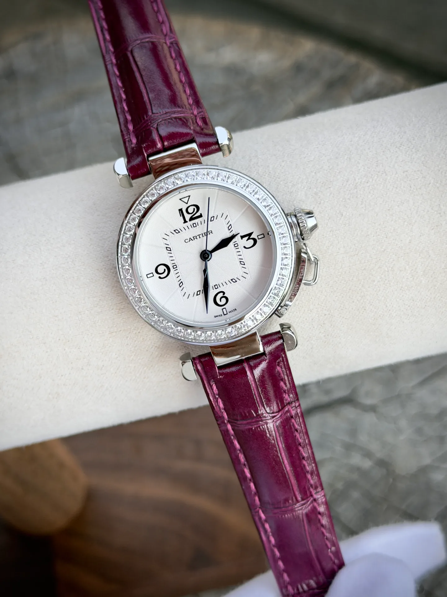 Часы Женские Cartier 11637383