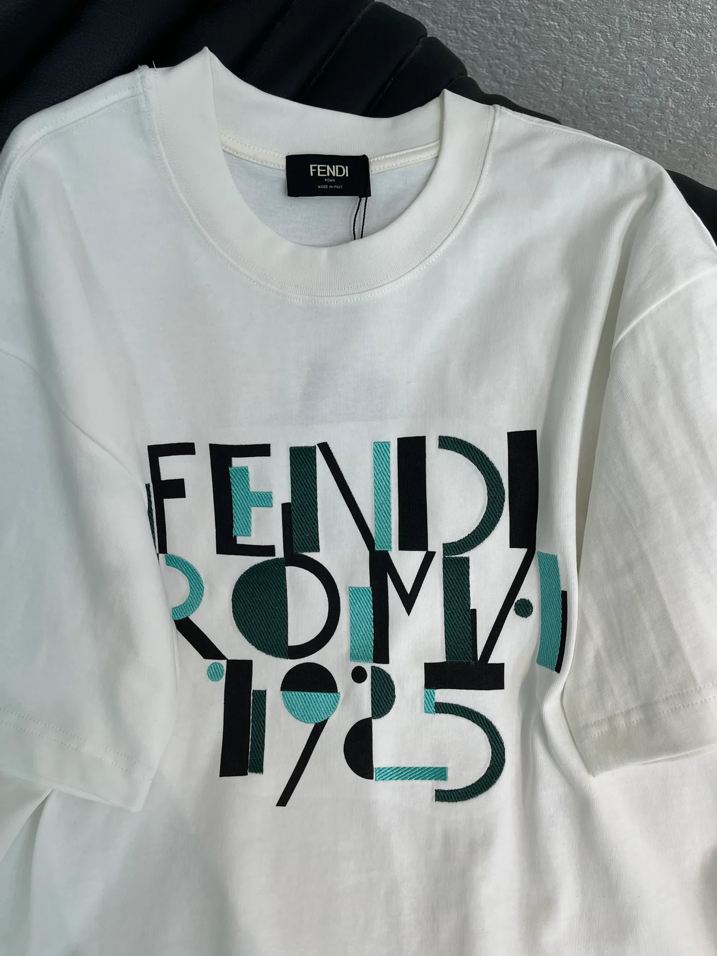 Футболки Женские Fendi 11569446