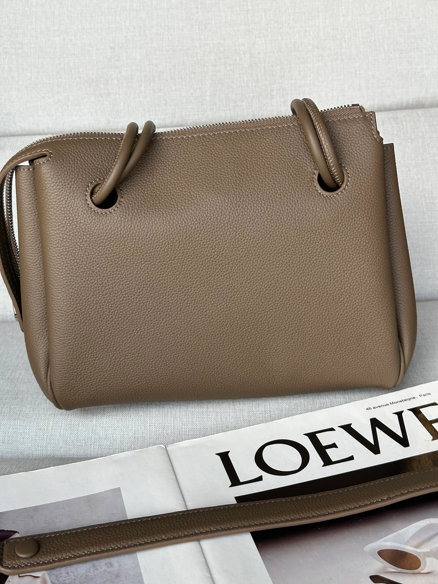 Классические Сумки Женские Loewe 17551243