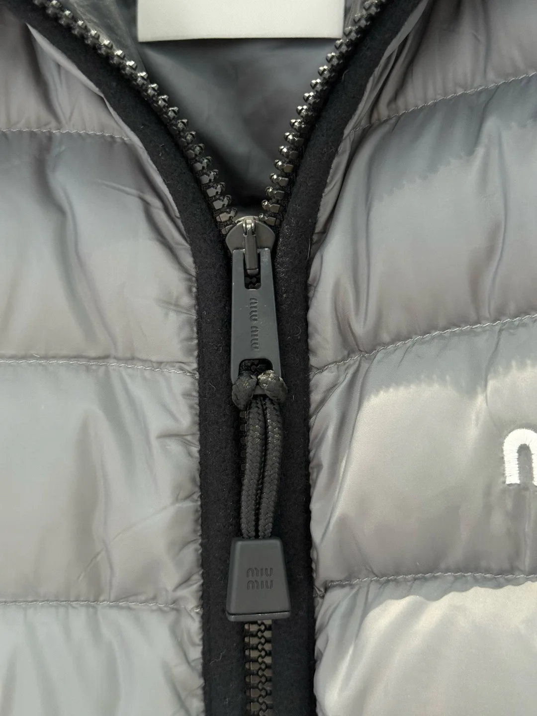 Куртки И Пуховики Женские Miu Miu 191399