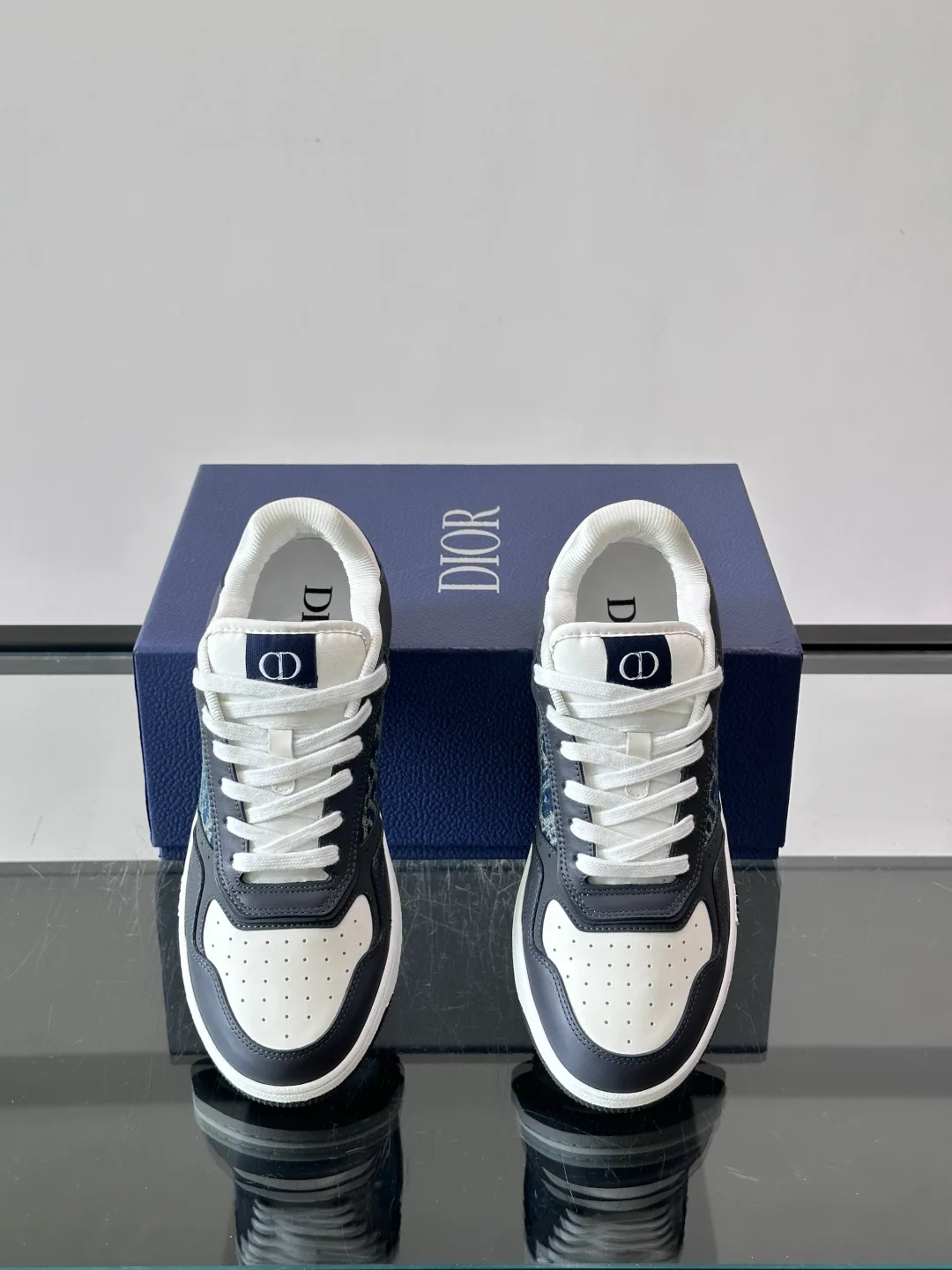Кроссовки Женские Christian Dior 18055072