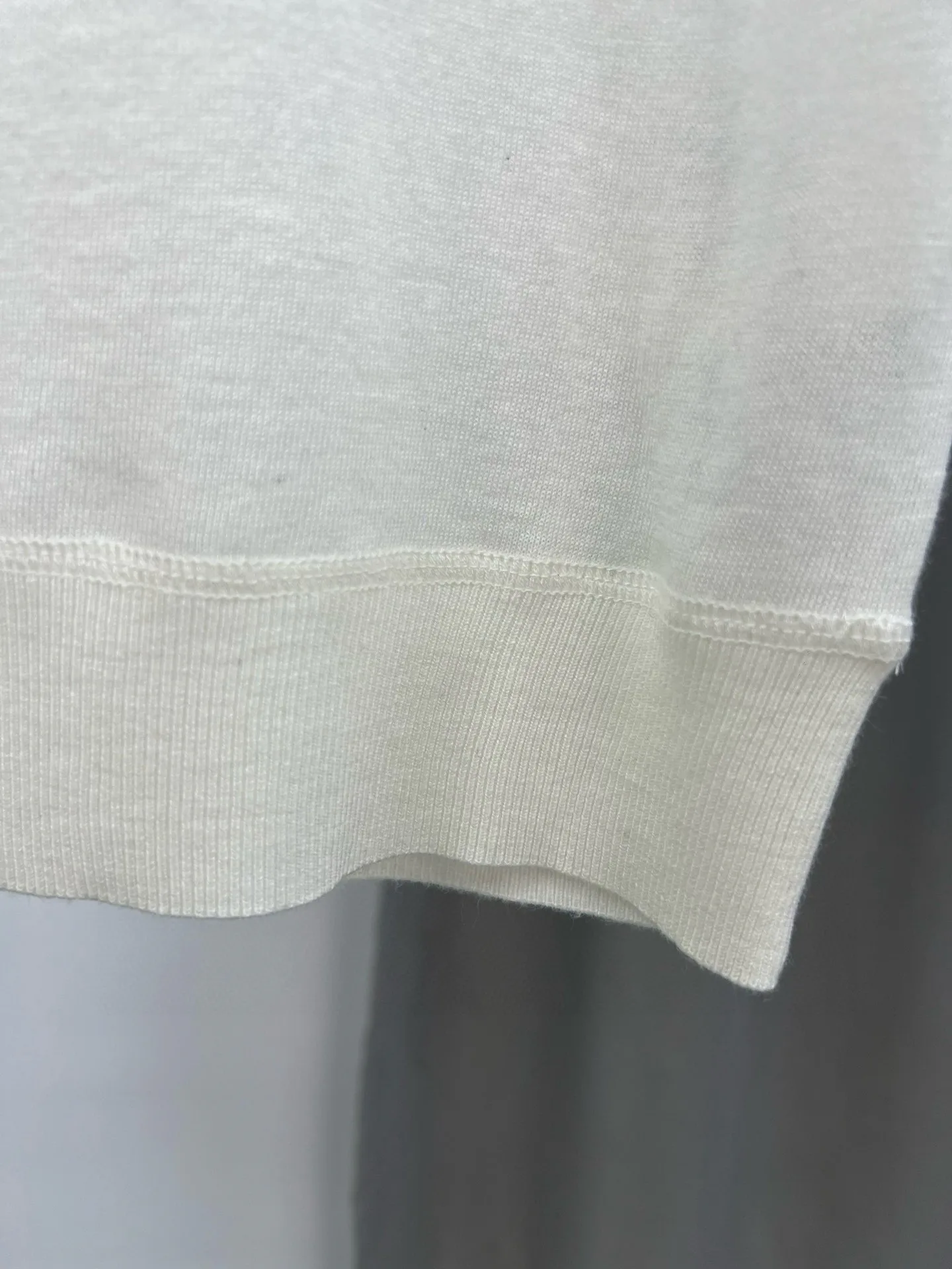 Футболки Женские Prada 4697463