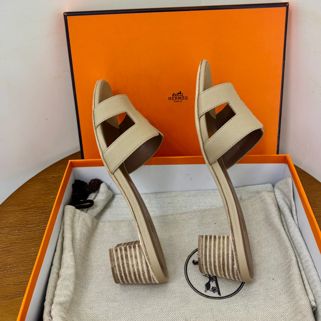 Сандалии Женские Hermes 10655949