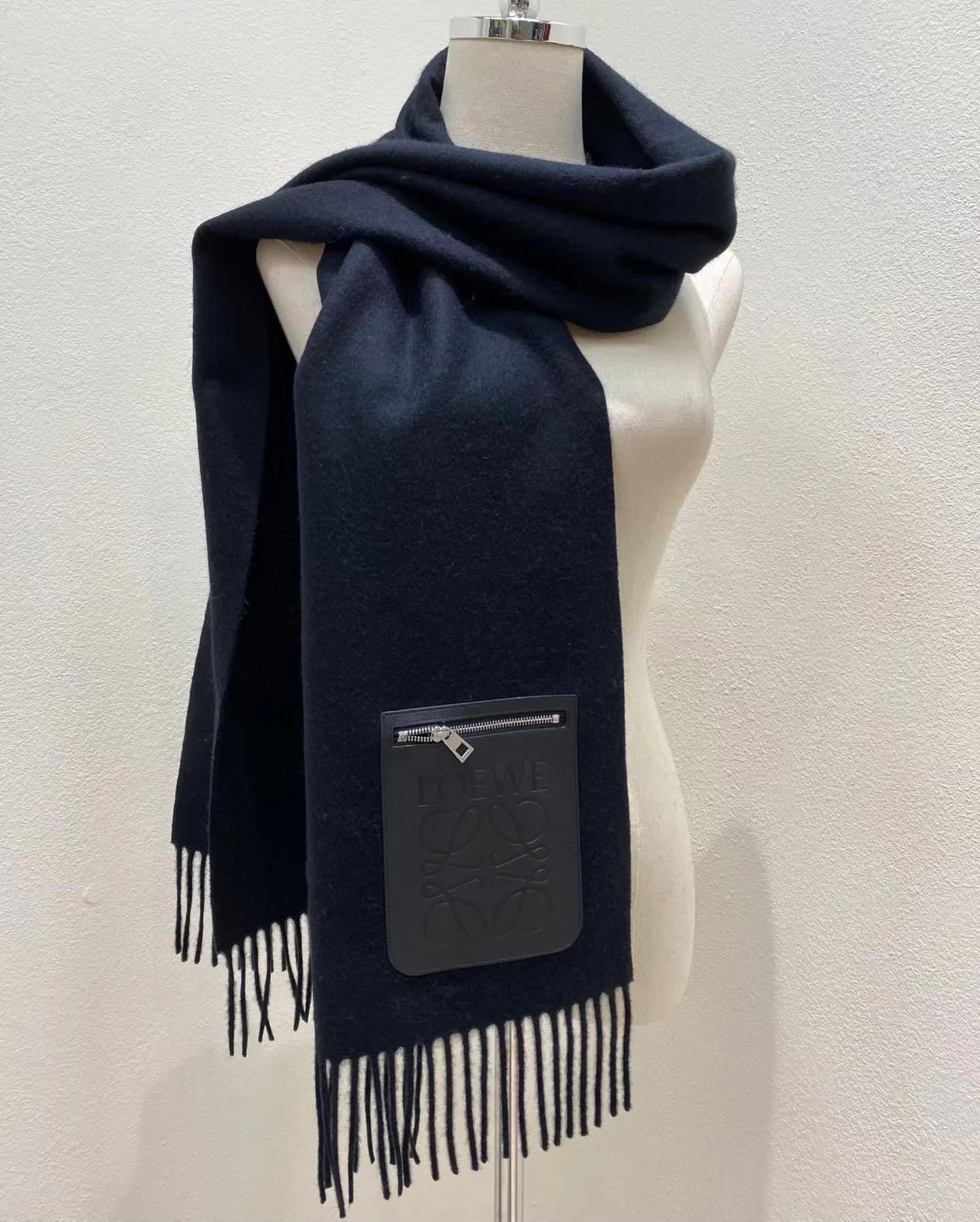 Шарфы Loewe 1248216