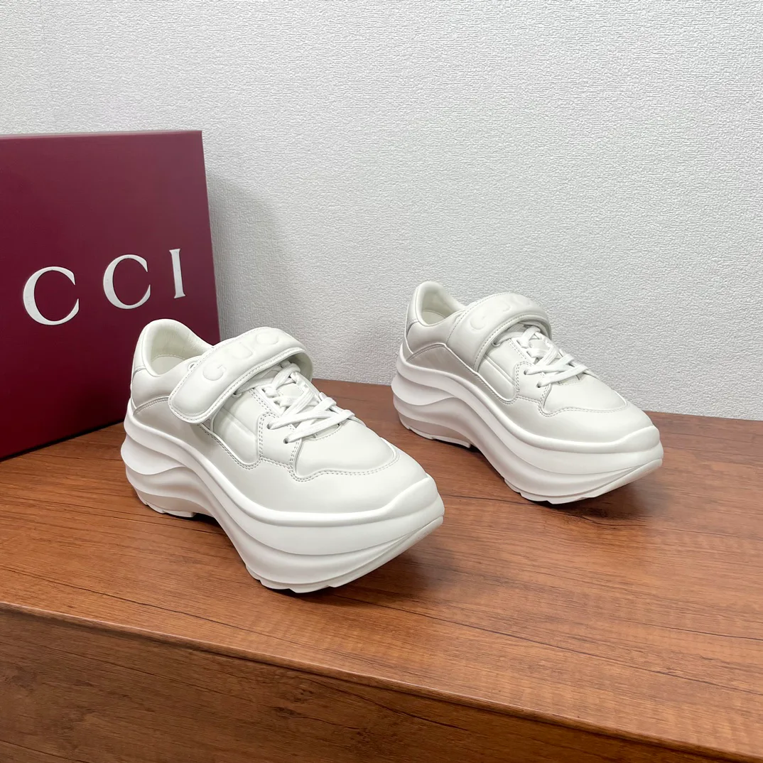 Кроссовки Женские Gucci 5733548