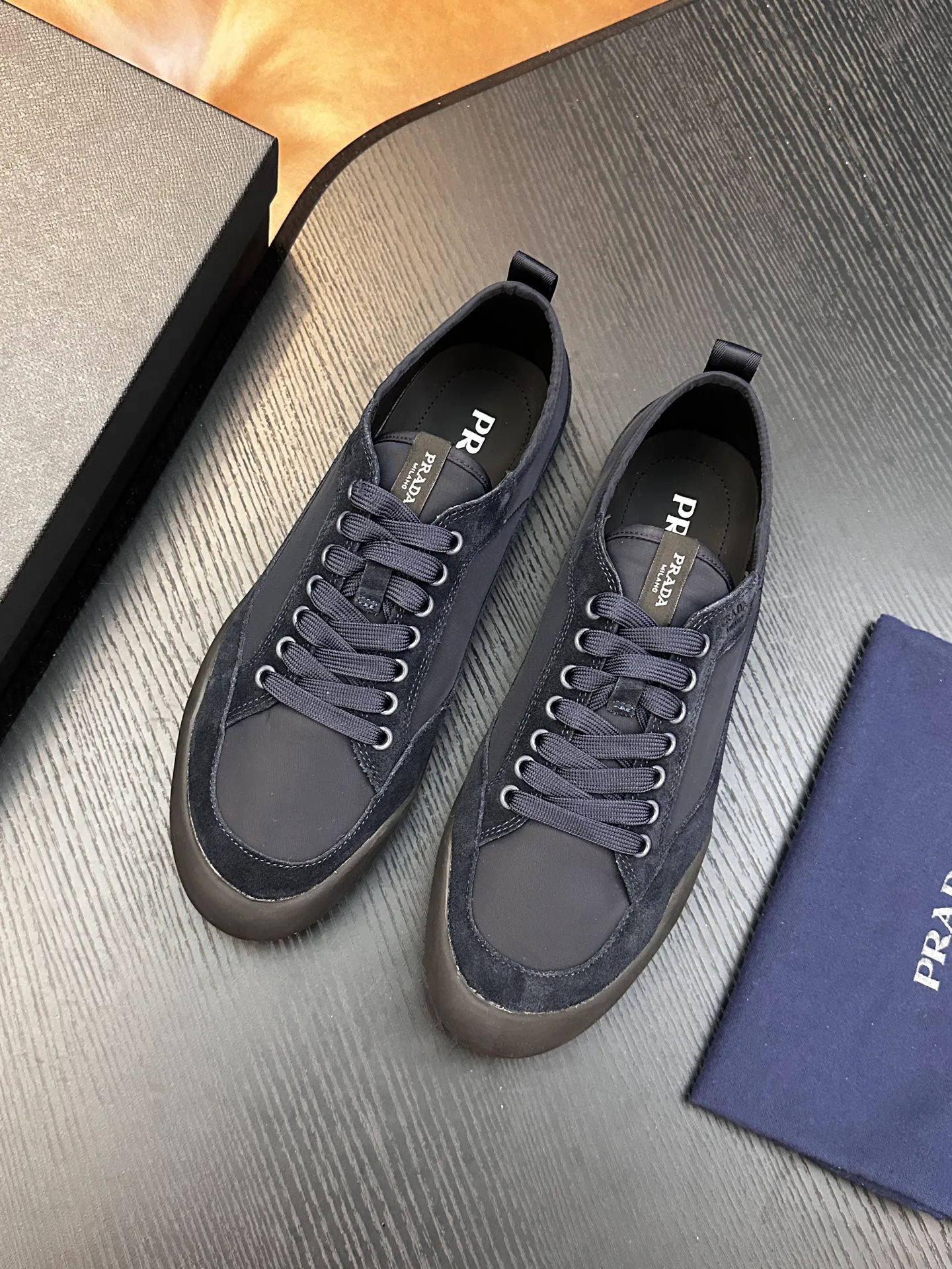 Кроссовки Мужские Prada 11858396