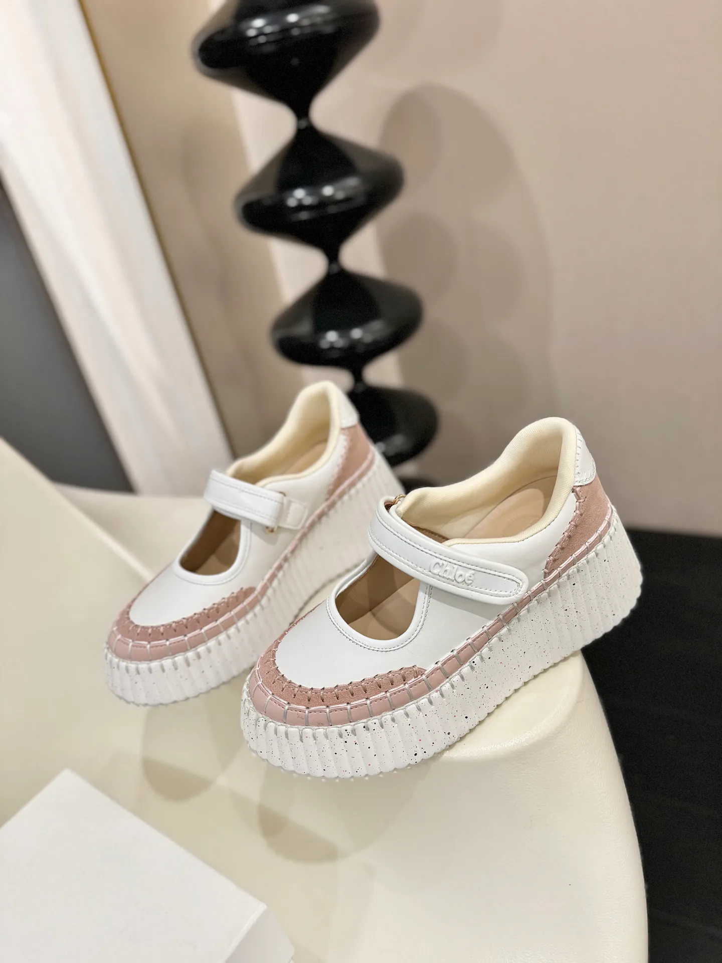 Кроссовки Женские Chloe 13253511
