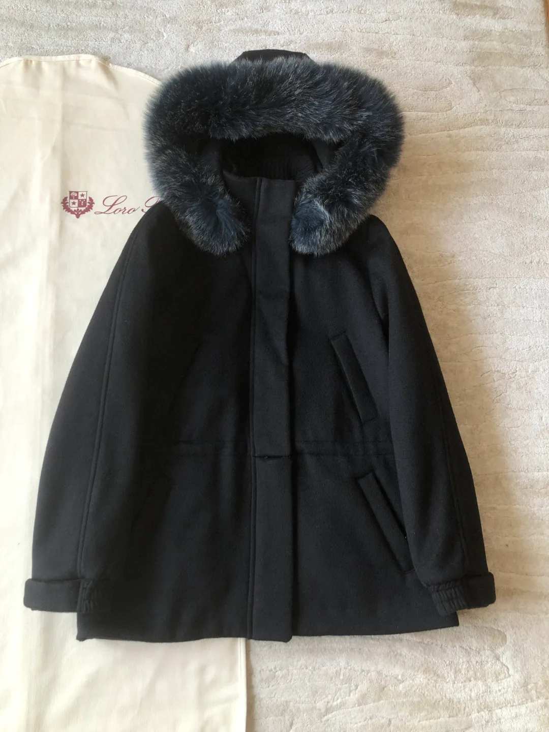 Куртки И Пуховики Женские Loro Piana 1400743