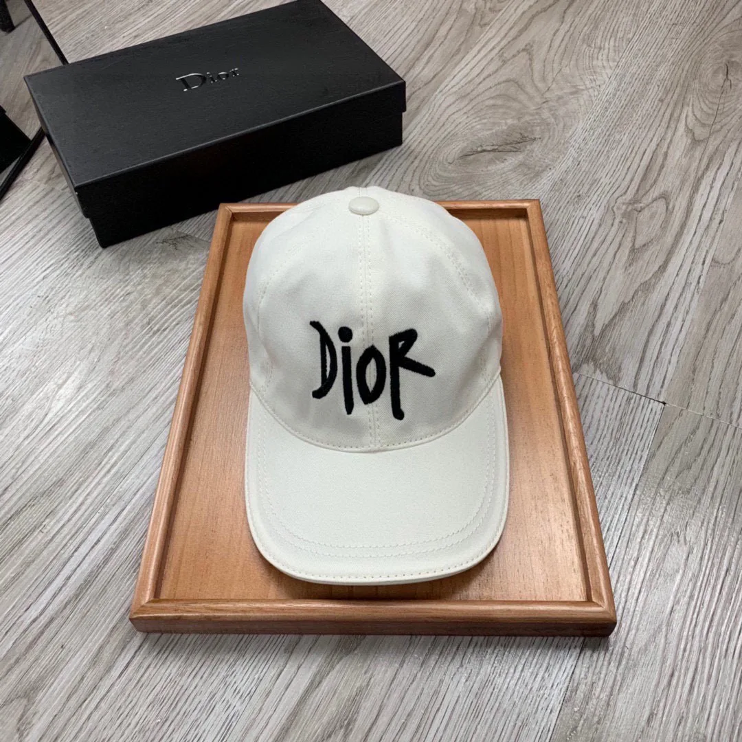 Головные Уборы Christian Dior 12882078