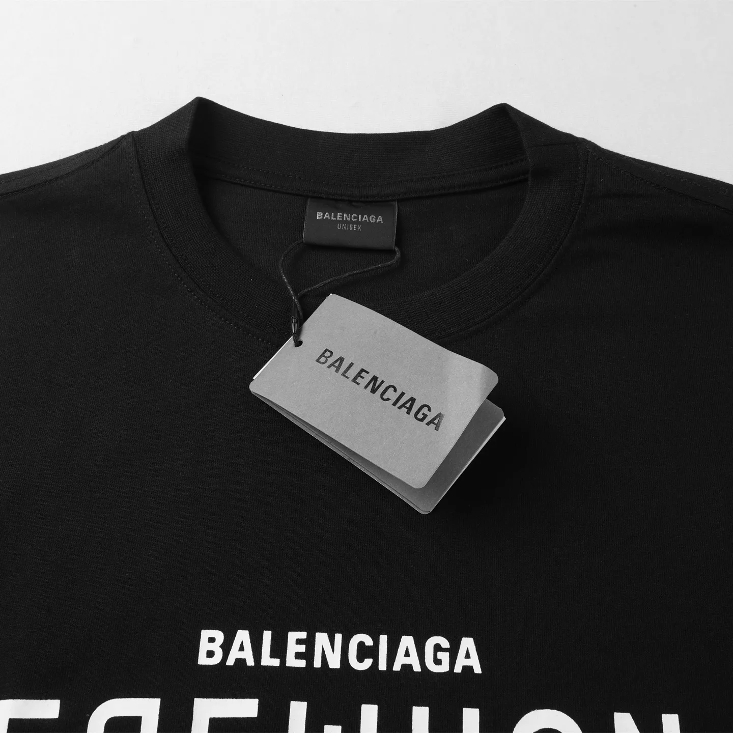 Футболки Женские Balenciaga 18190658