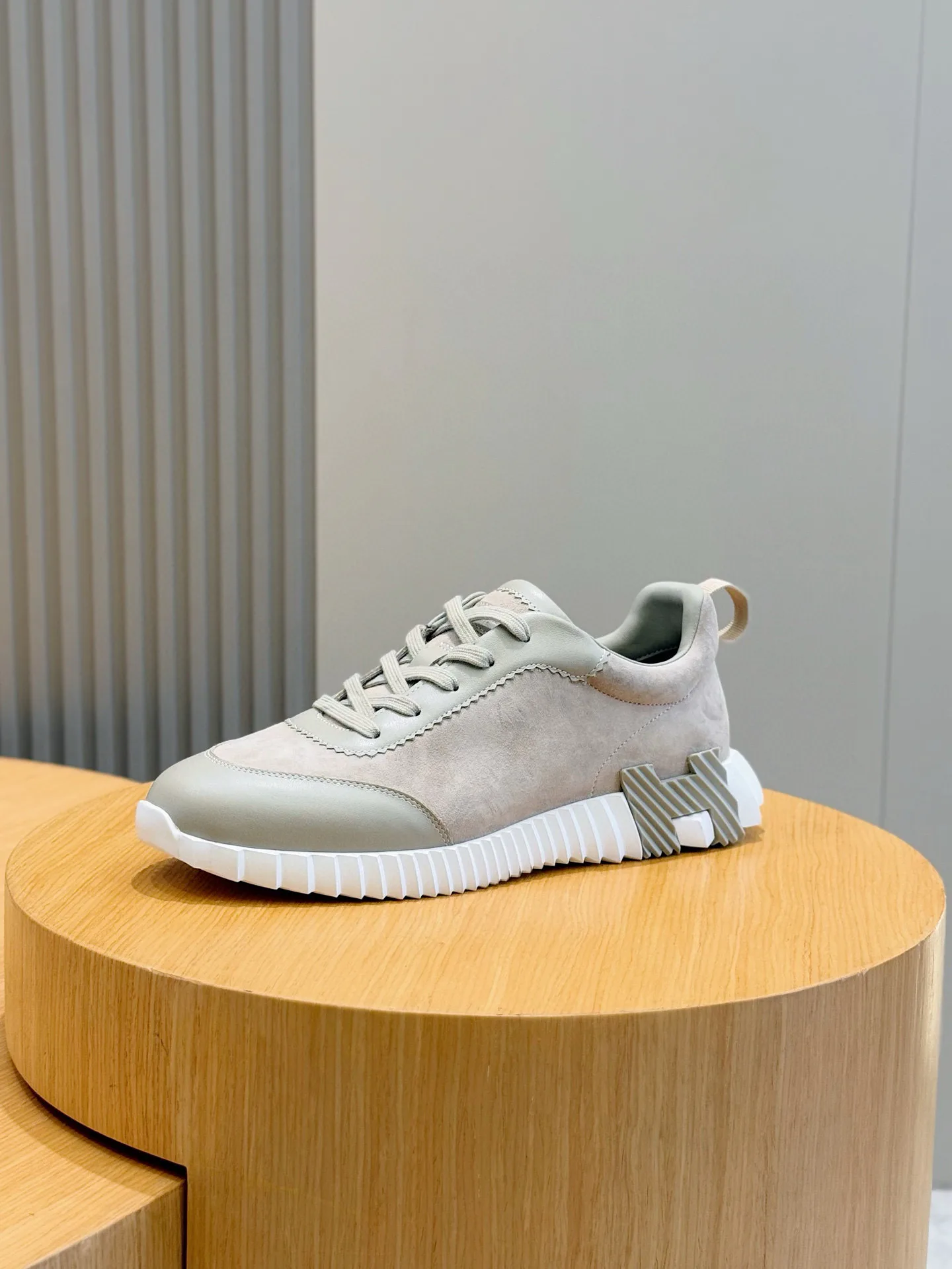 Кроссовки Мужские Hermes 12257689