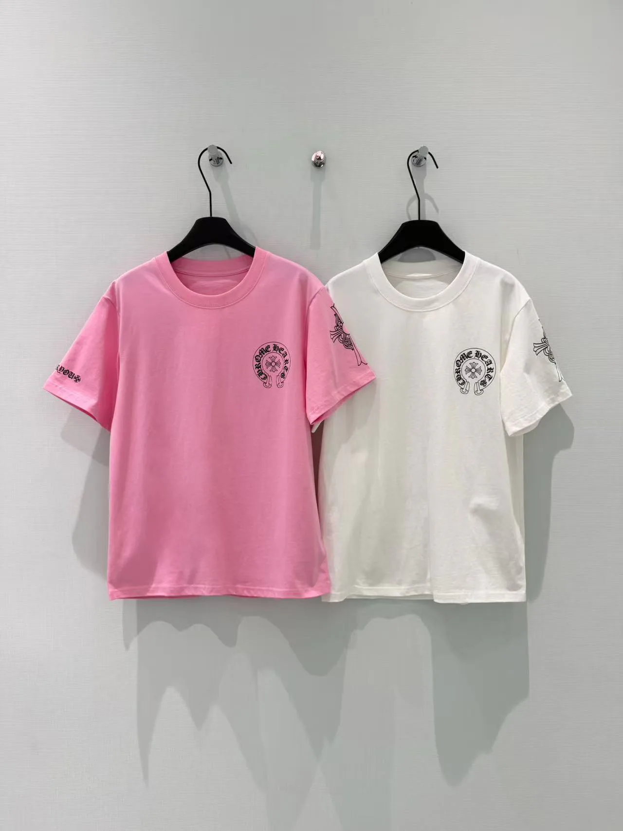 Футболки Женские Chrome Hearts 4718248