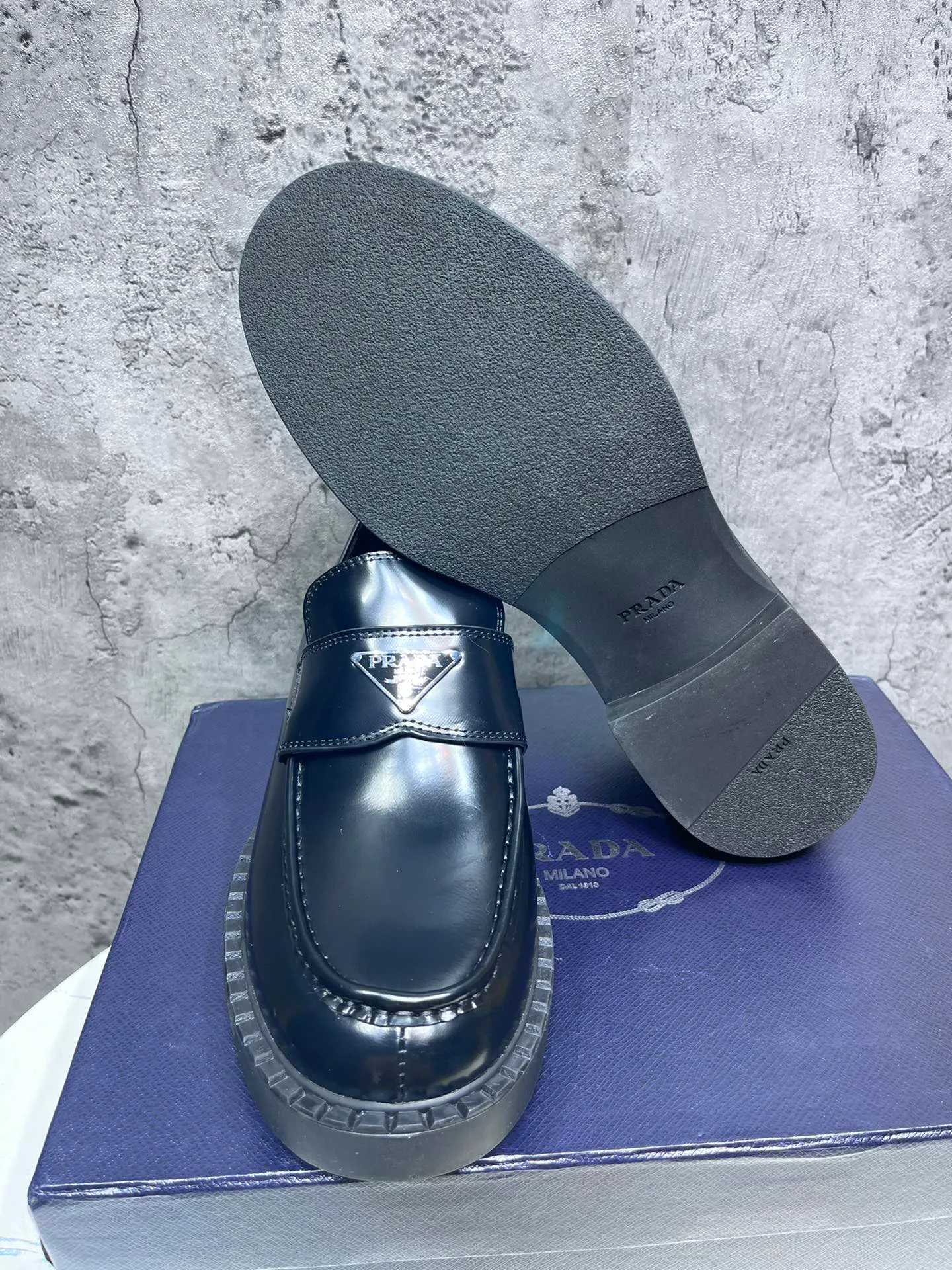 Лоферы И Туфли Мужские Prada 19687844