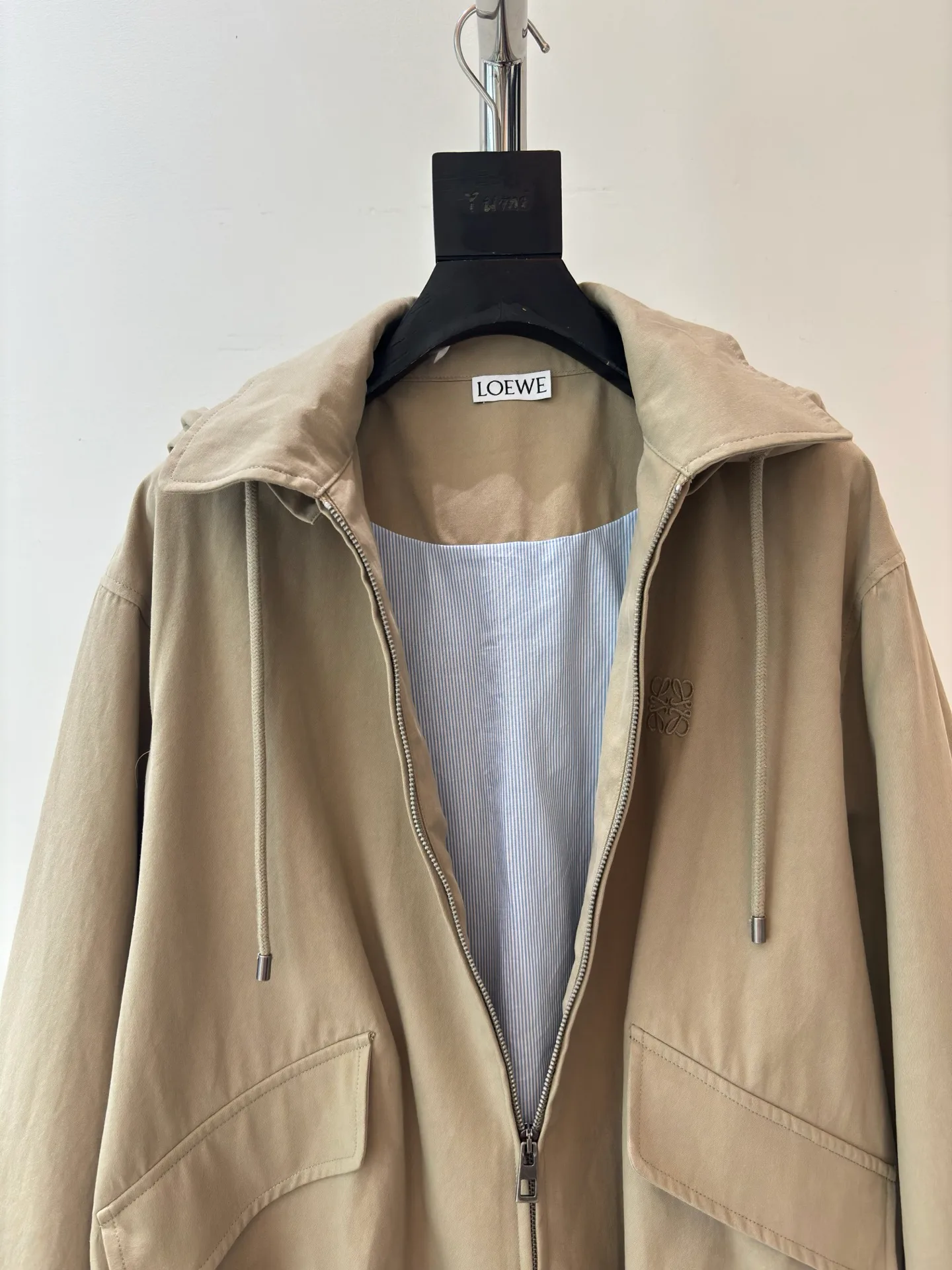 Куртки И Пуховики Женские Loewe 66096