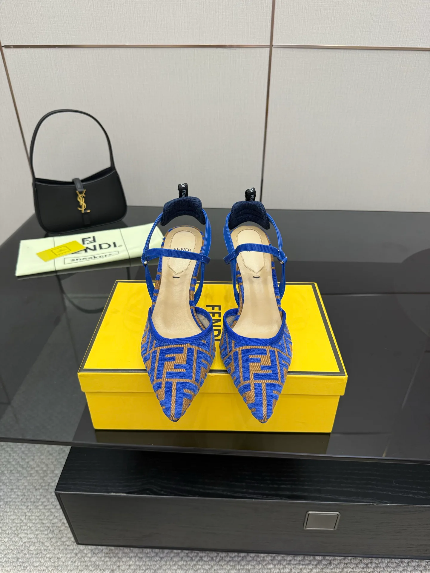 Туфли Женские Fendi 46995