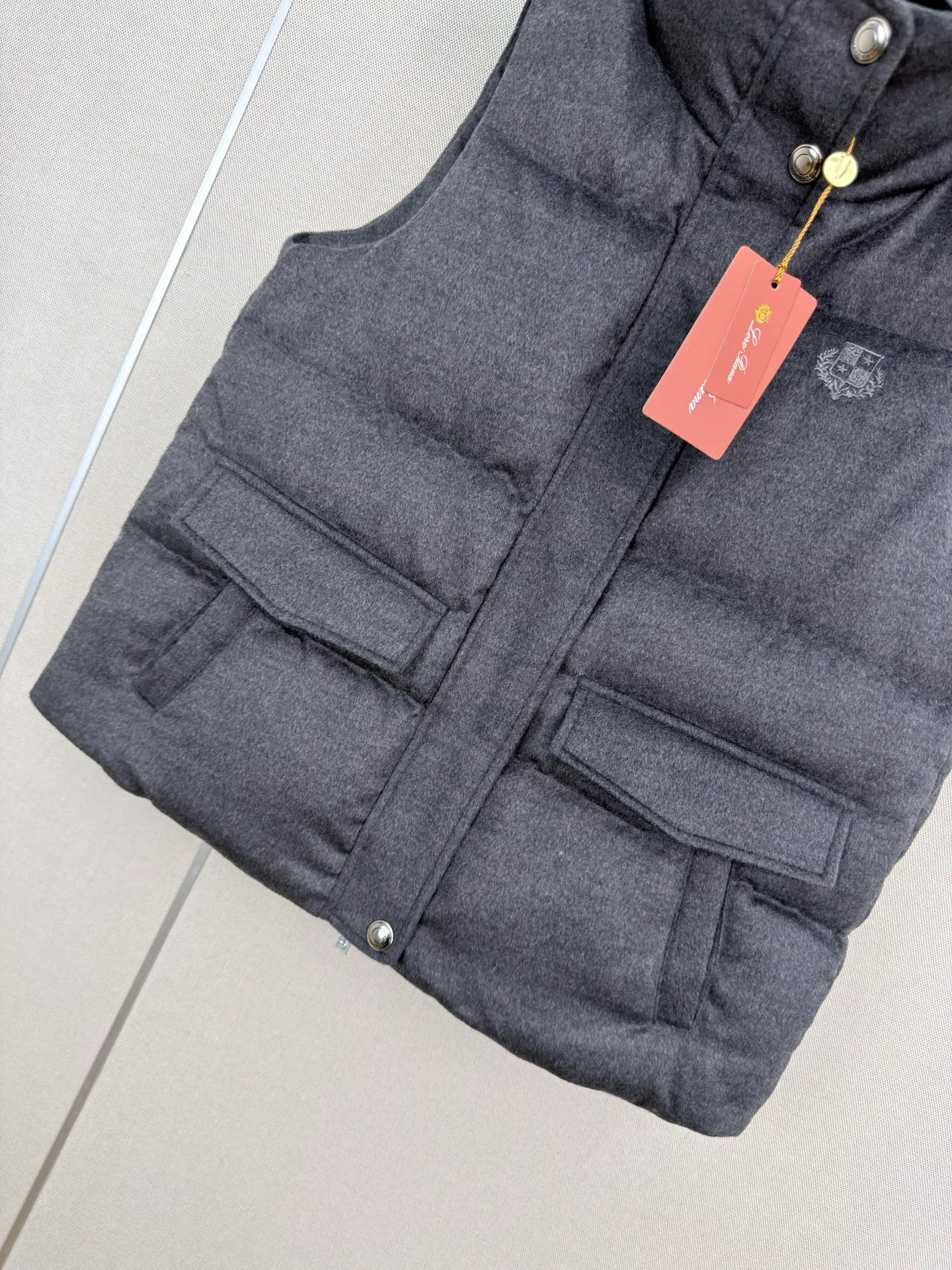 Жилеты Женские Loro Piana 18108720