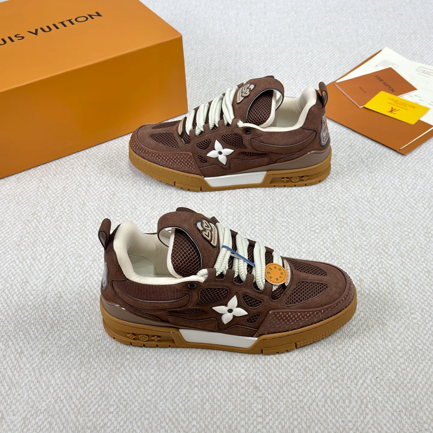 Кроссовки Женские Louis Vuitton 18892496