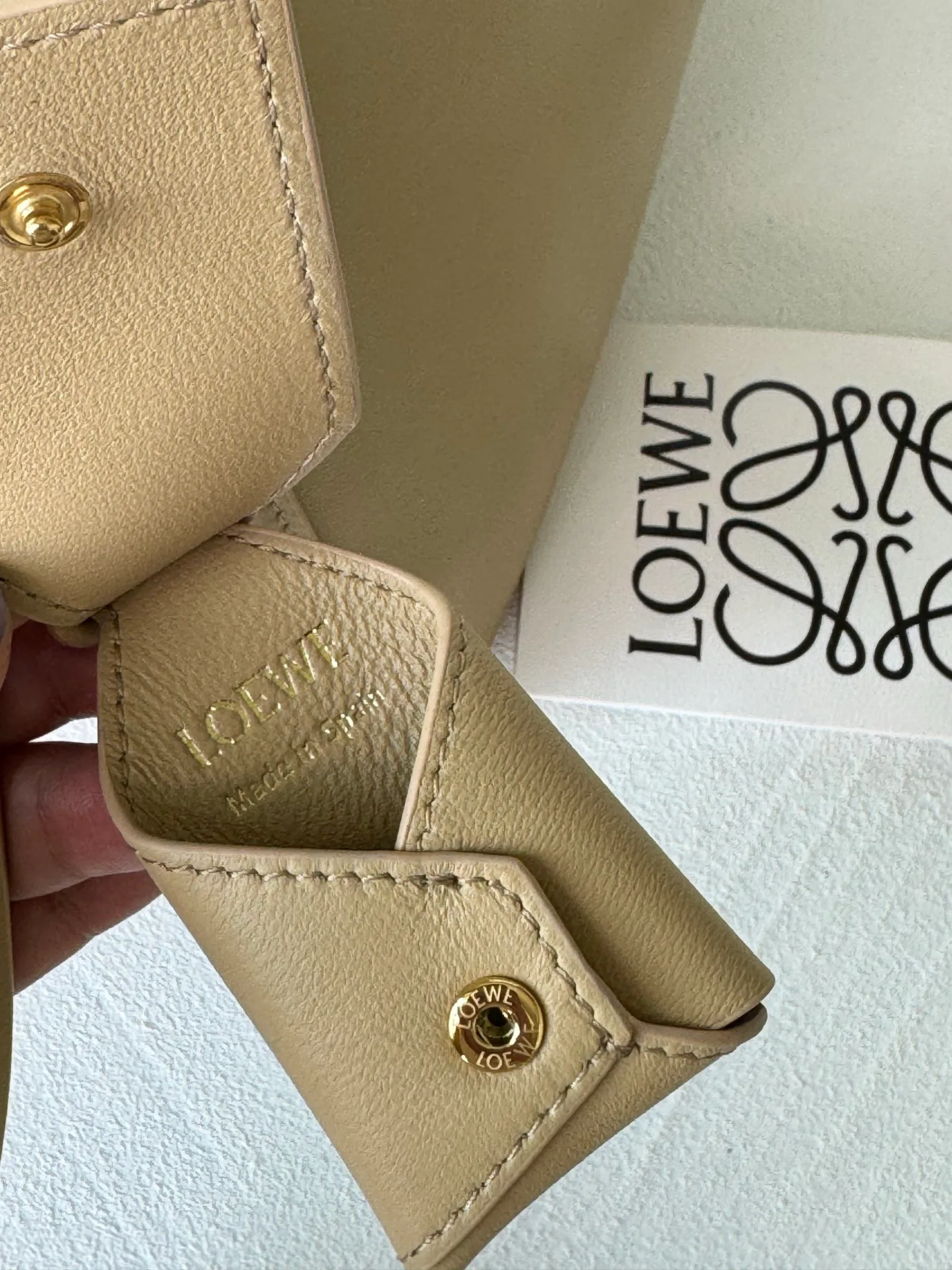 Классические Сумки Женские Loewe 16962901