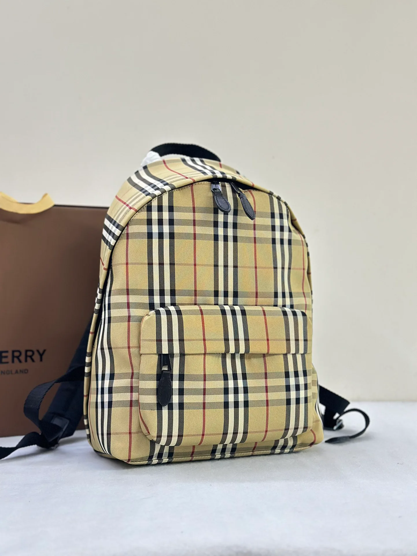 Рюкзаки Женские Burberry 702838