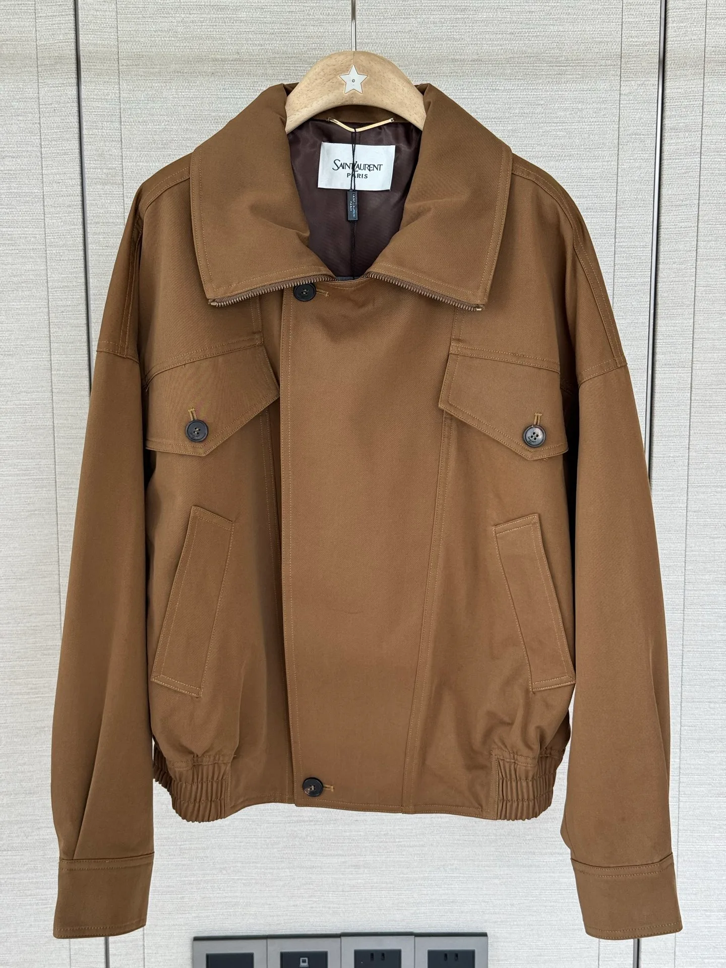 Куртки И Пуховики Женские Saint Laurent 18405495