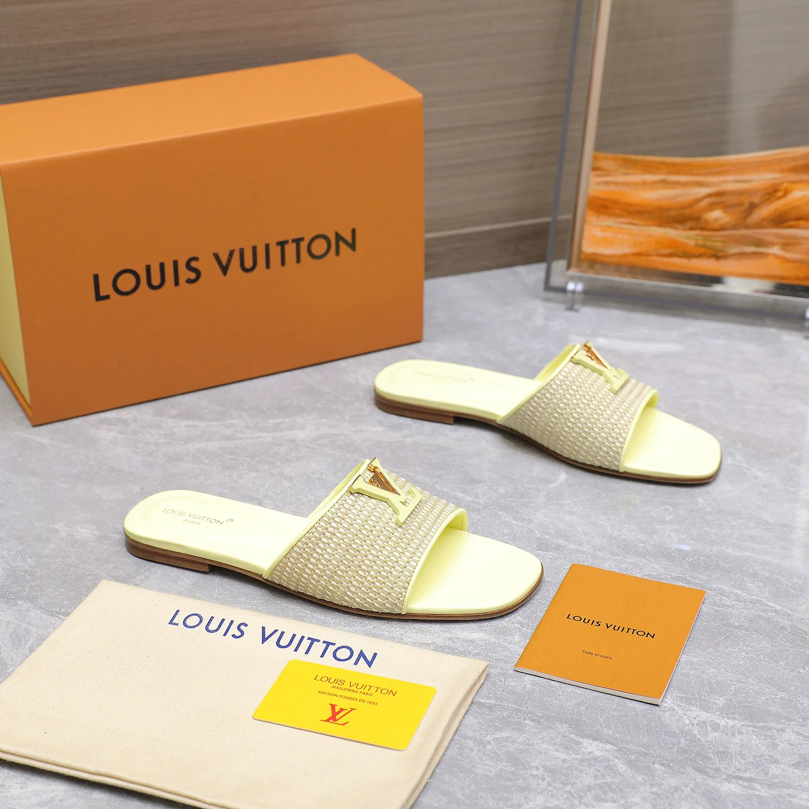 Шлепанцы Женские Louis Vuitton 491983