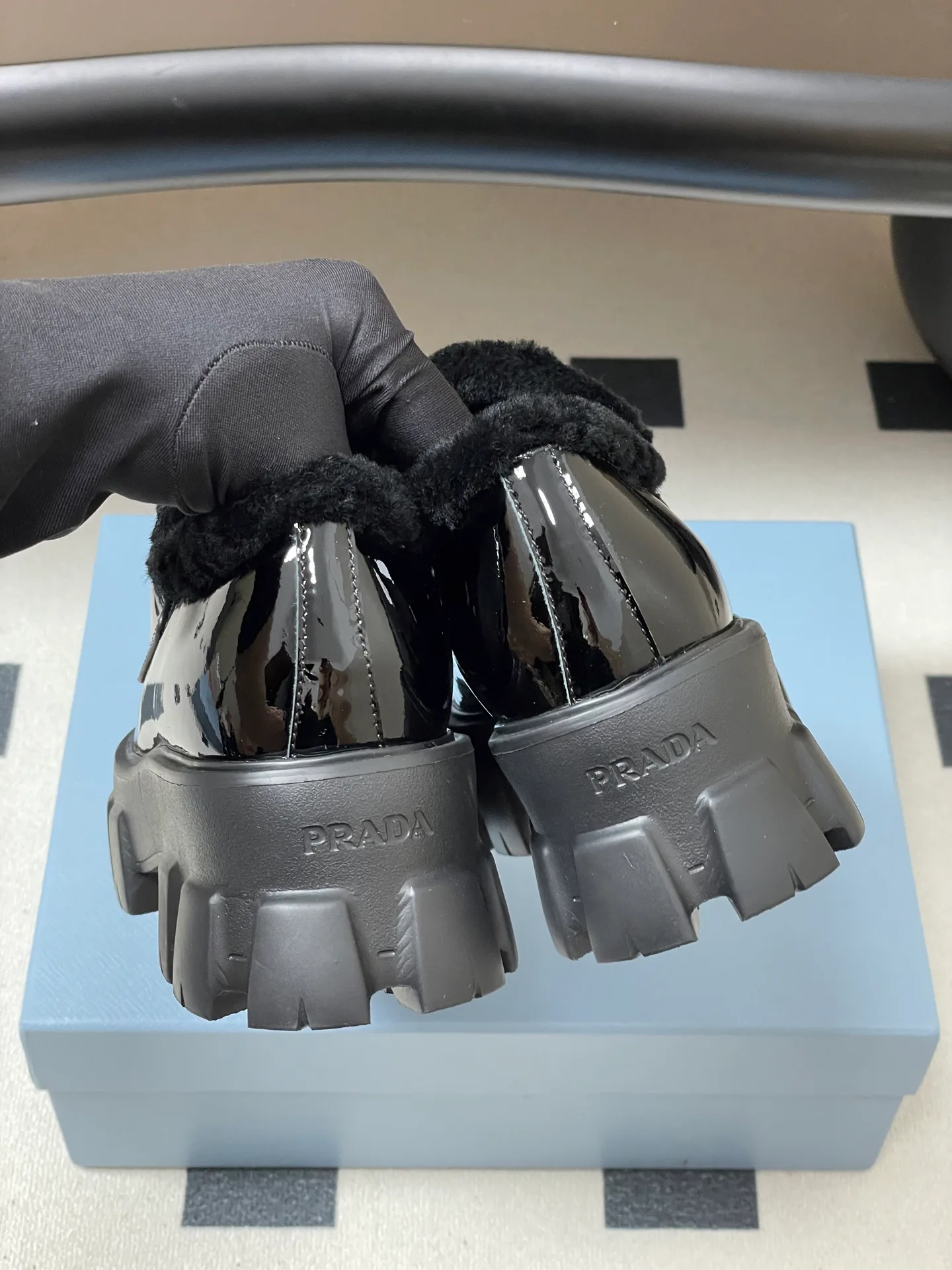 Лоферы Женские Prada 299836