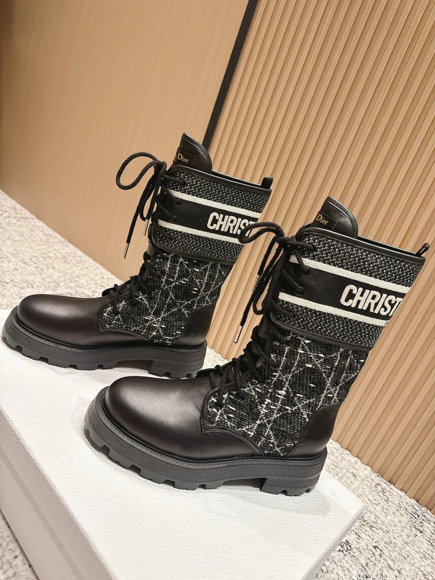 Ботинки Женские Christian Dior 569470