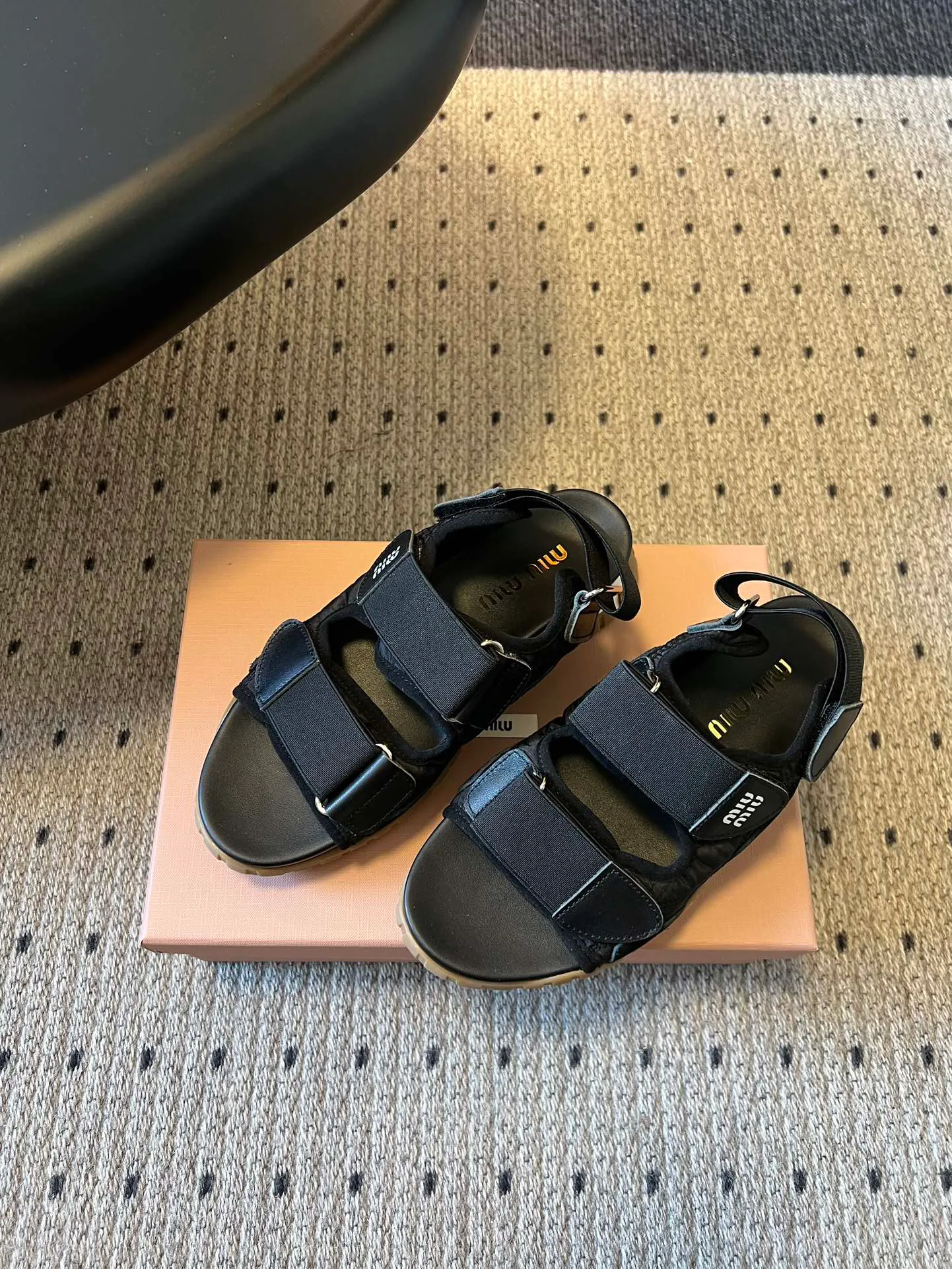 Босоножки Женские Miu Miu 11177897