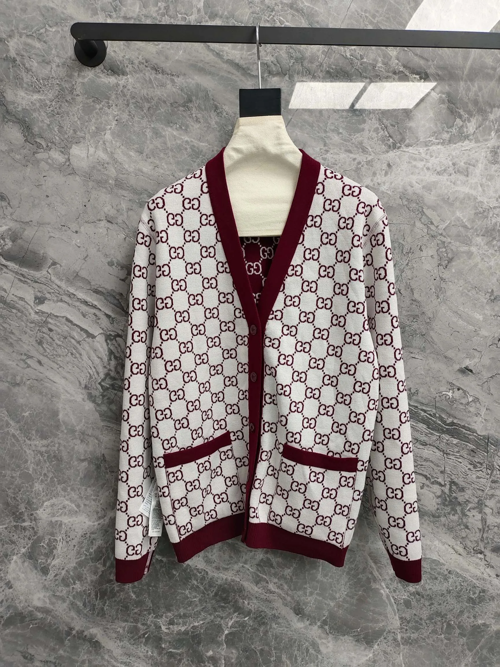 Джемперы И Свитеры Женские Gucci 19045232