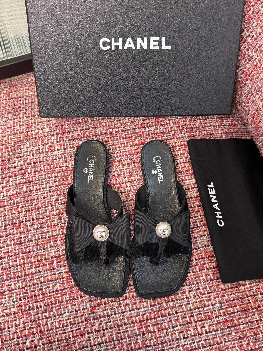 Шлепанцы Женские Chanel 17480150