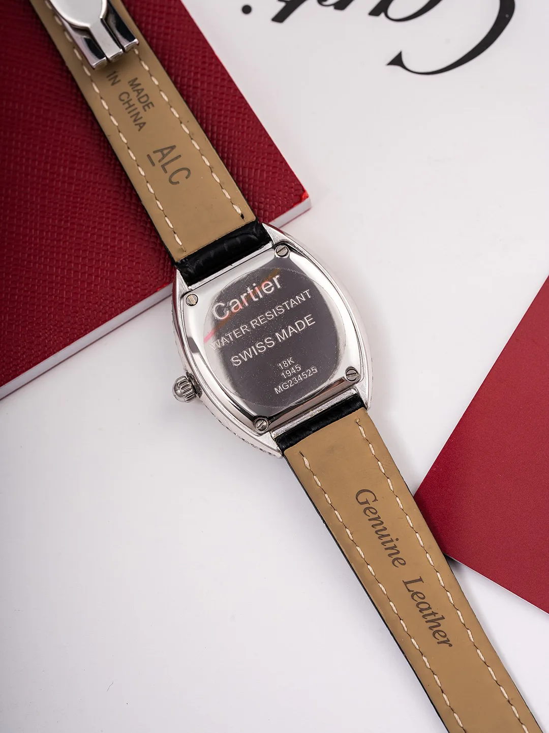 Часы Женские Cartier 18504502