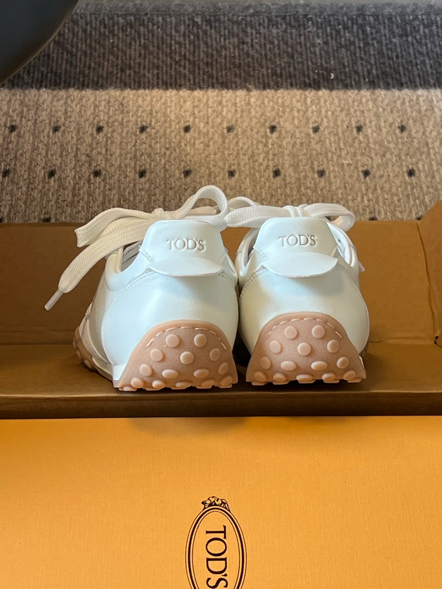 Кроссовки Женские Tod's 18378061