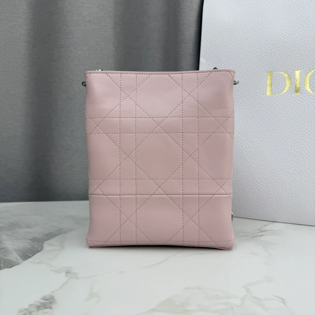 Классические Сумки Женские Christian Dior 11905843